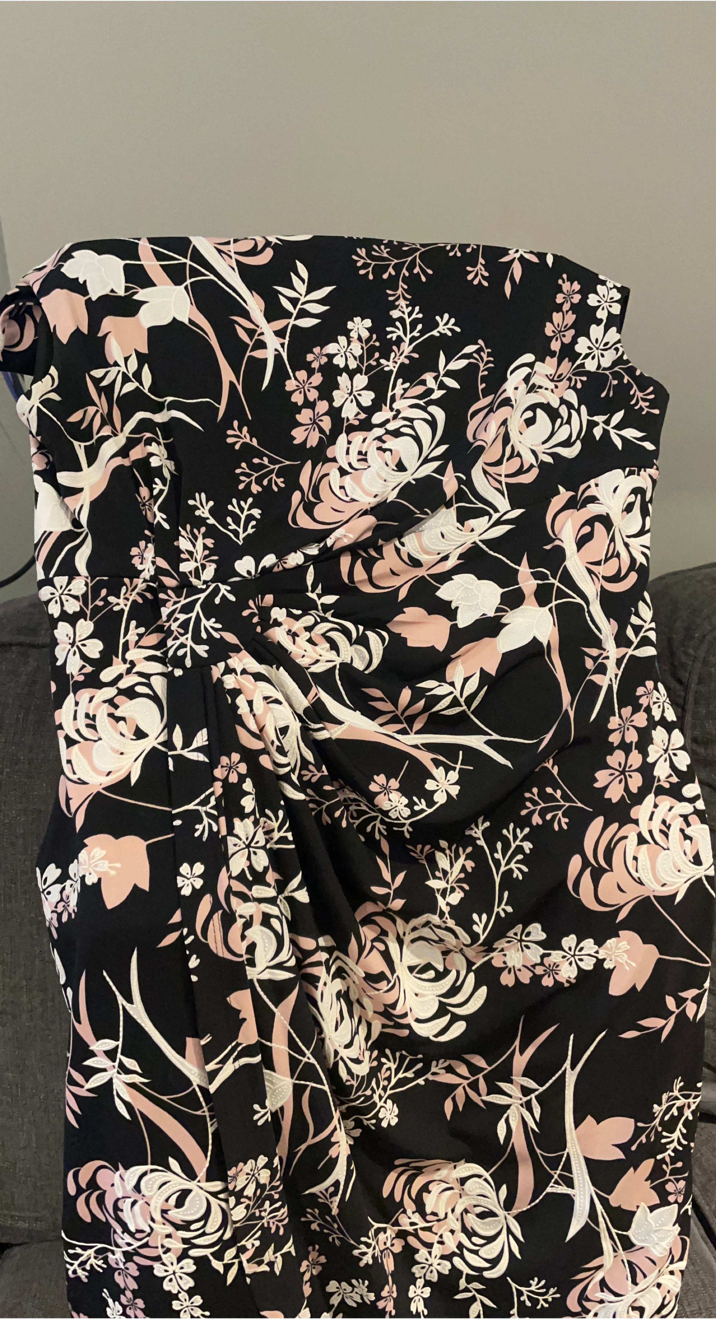 T Tahari Black Floral Dress