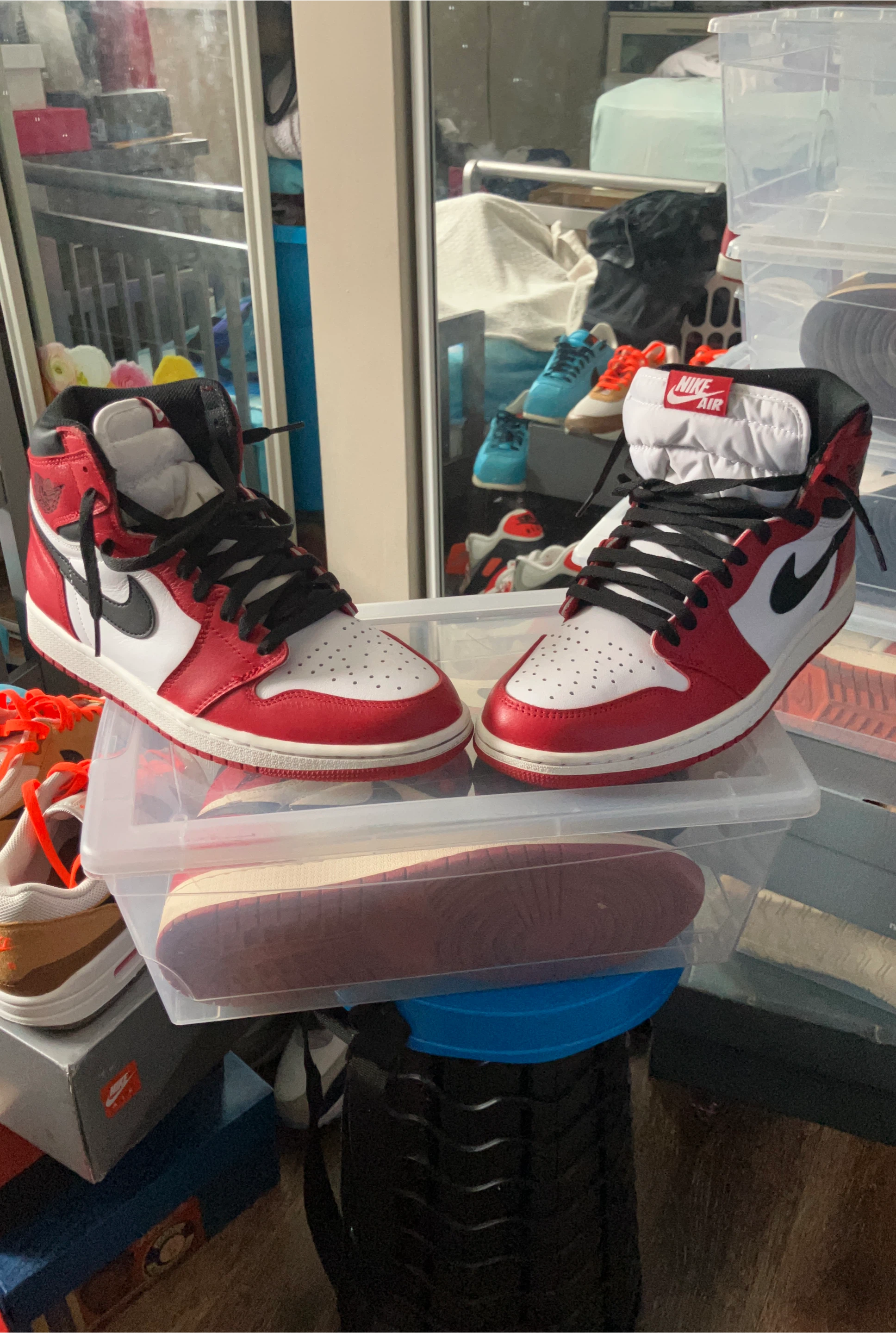 Nike Air Jordan 1 Retro High Chicago