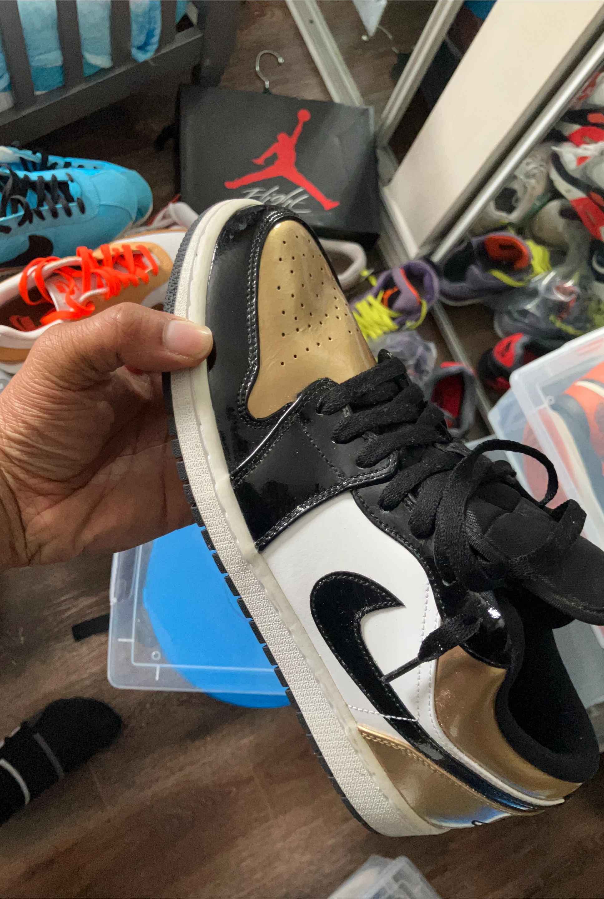 Air Jordan 1 Low Black/White/Metallic Gold