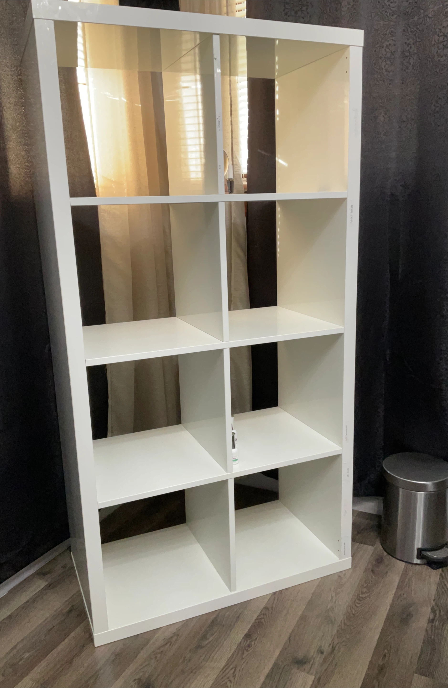 White Shelf Unit