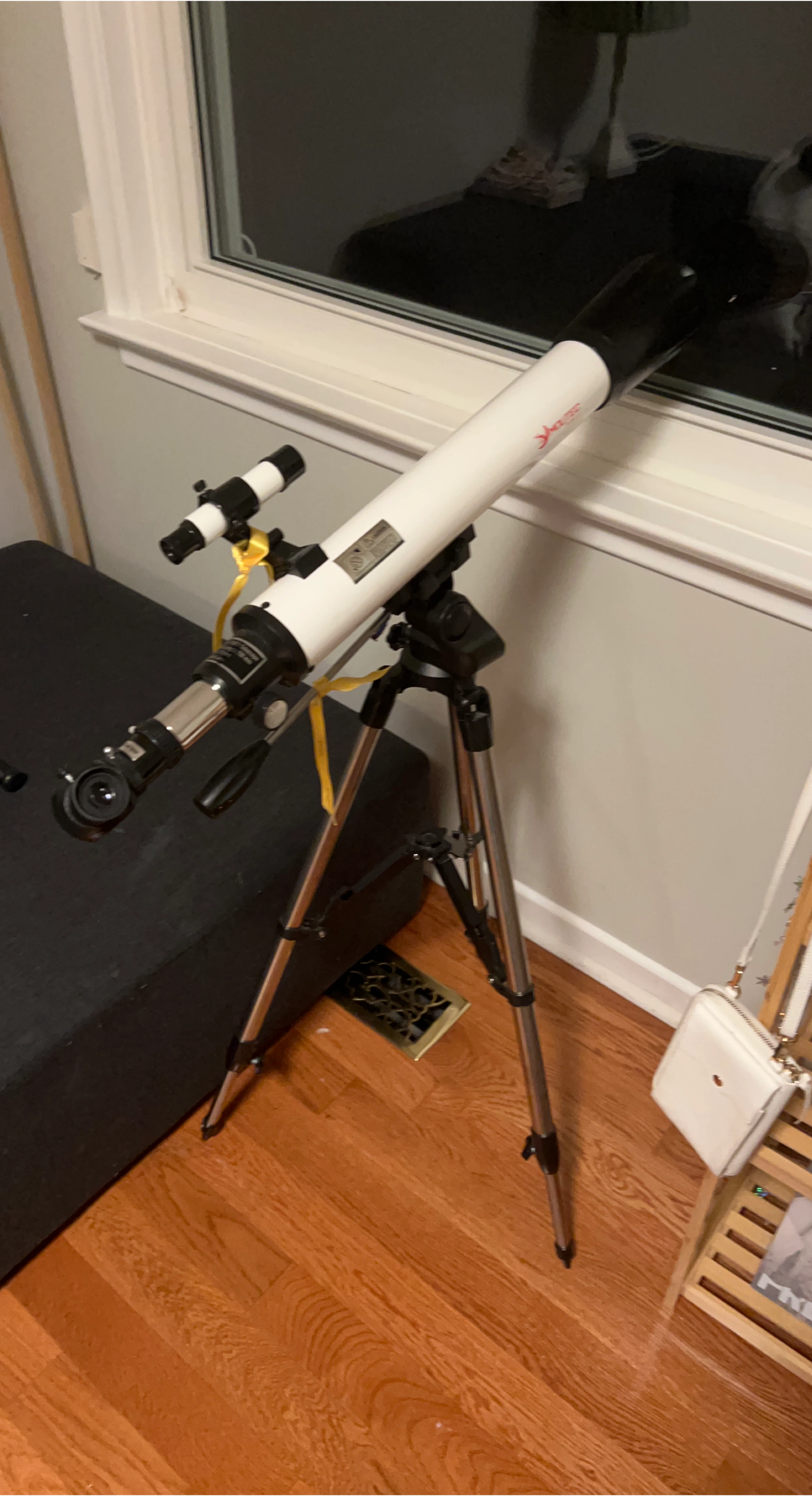 Moutec Model 70070 Telescope