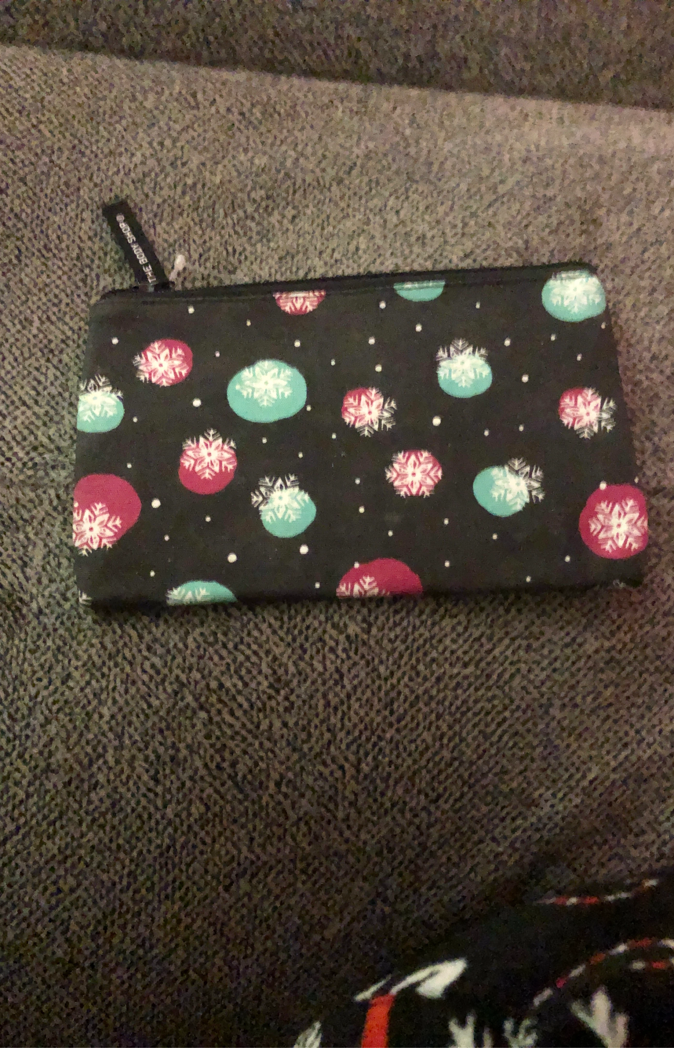 The Body Shop Zip Pouch