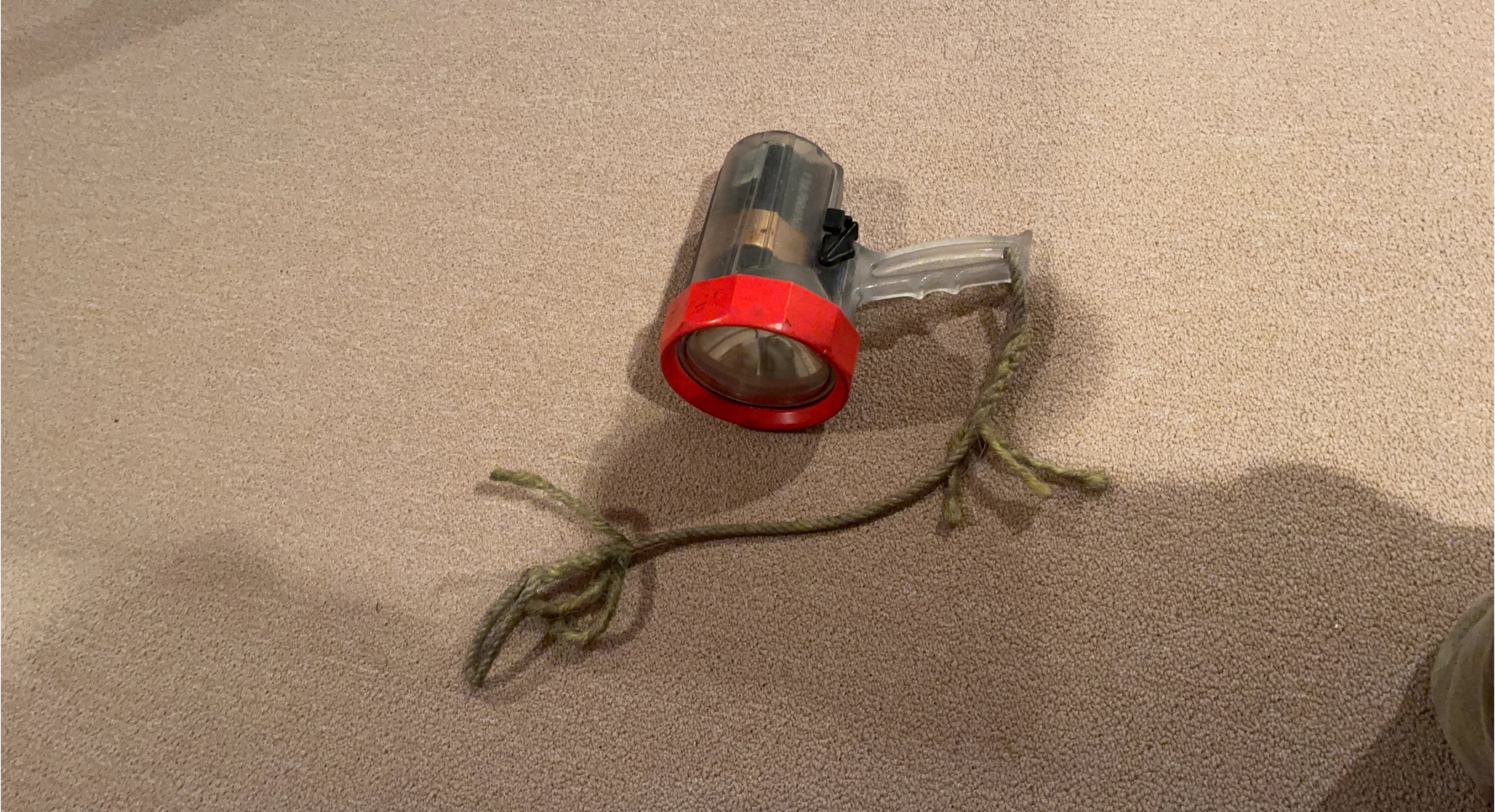 Under water flash light