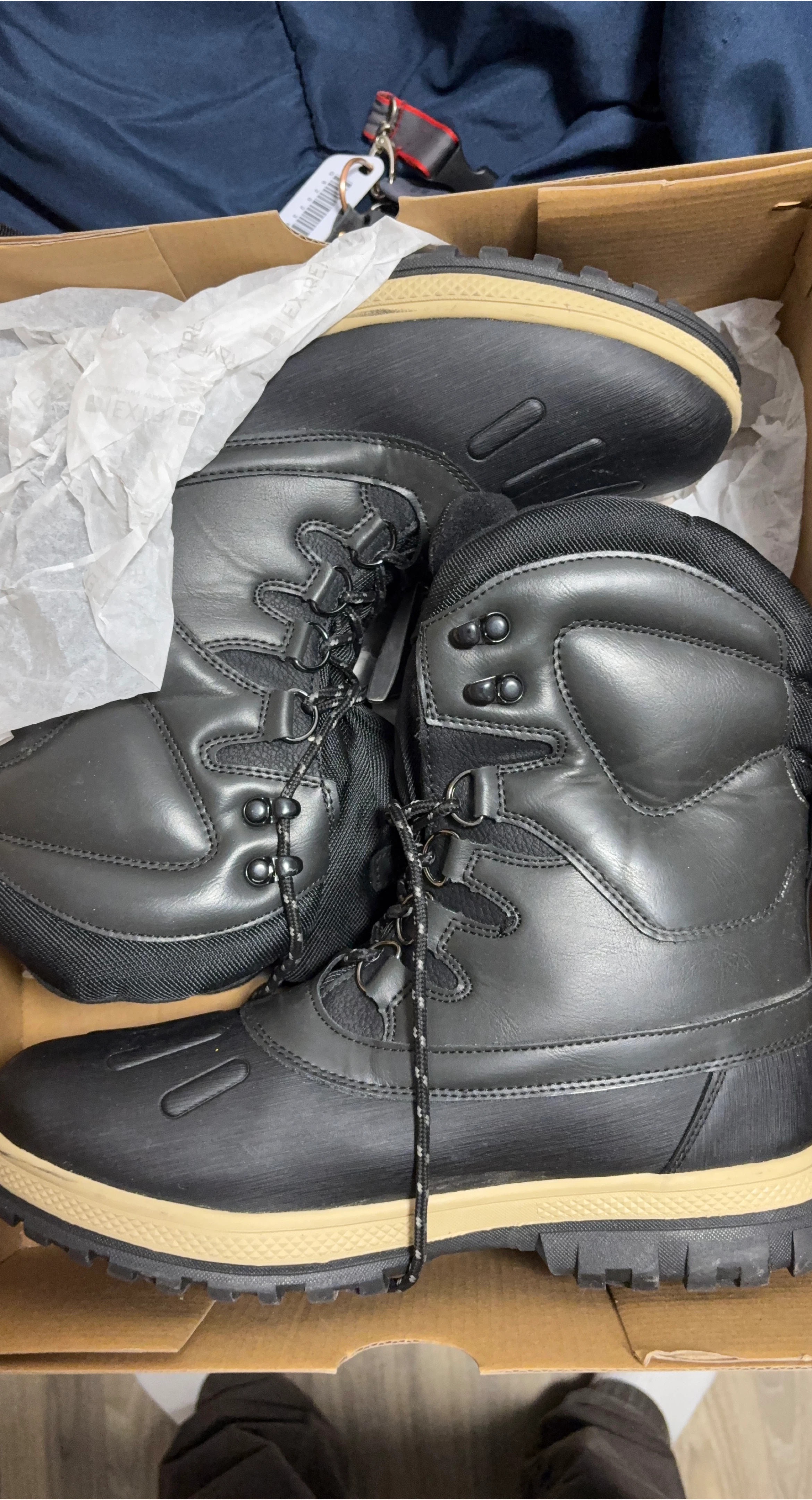 Black Thermal Winter Boots