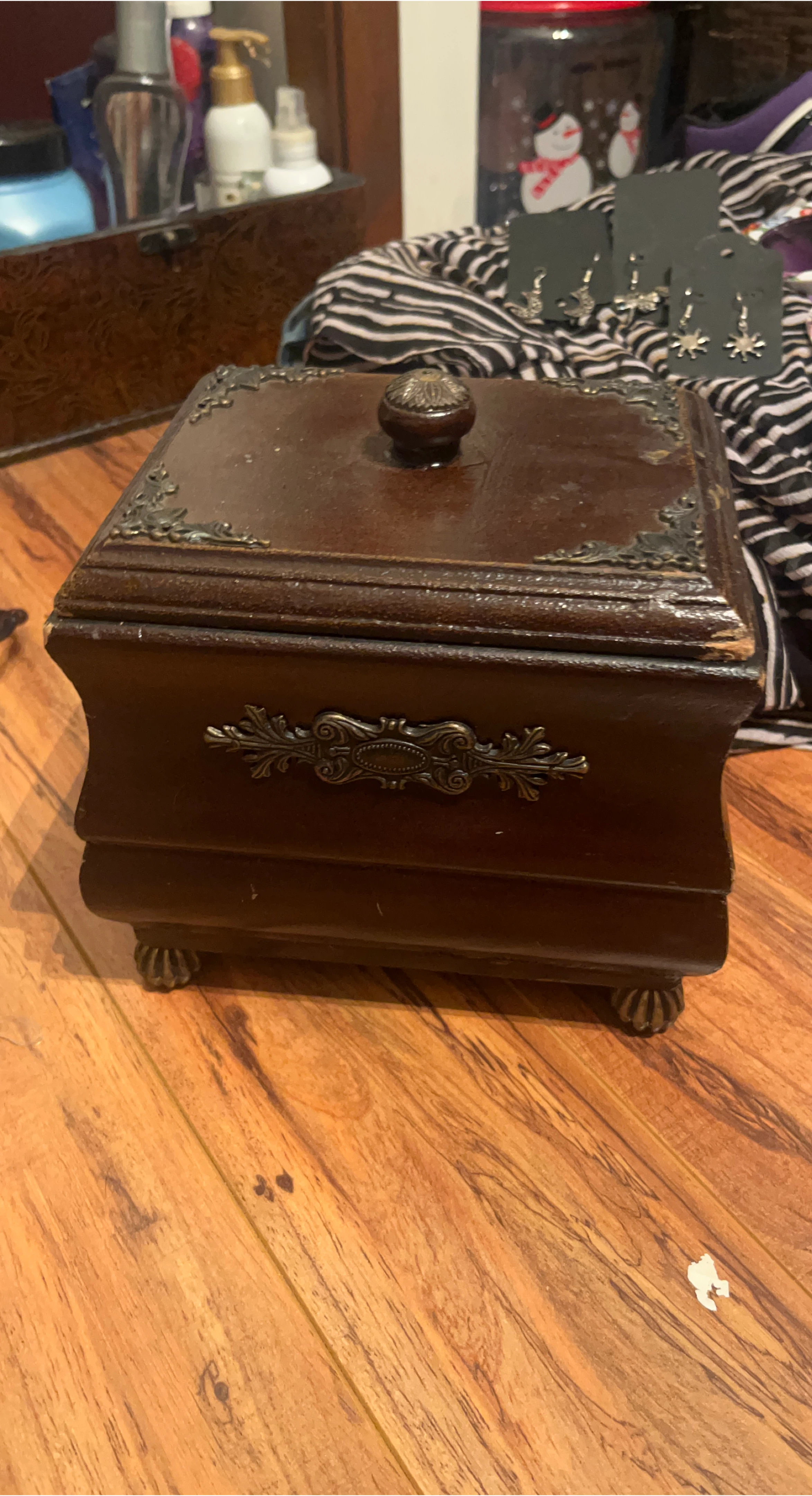 Brown Wooden Jewelry Box