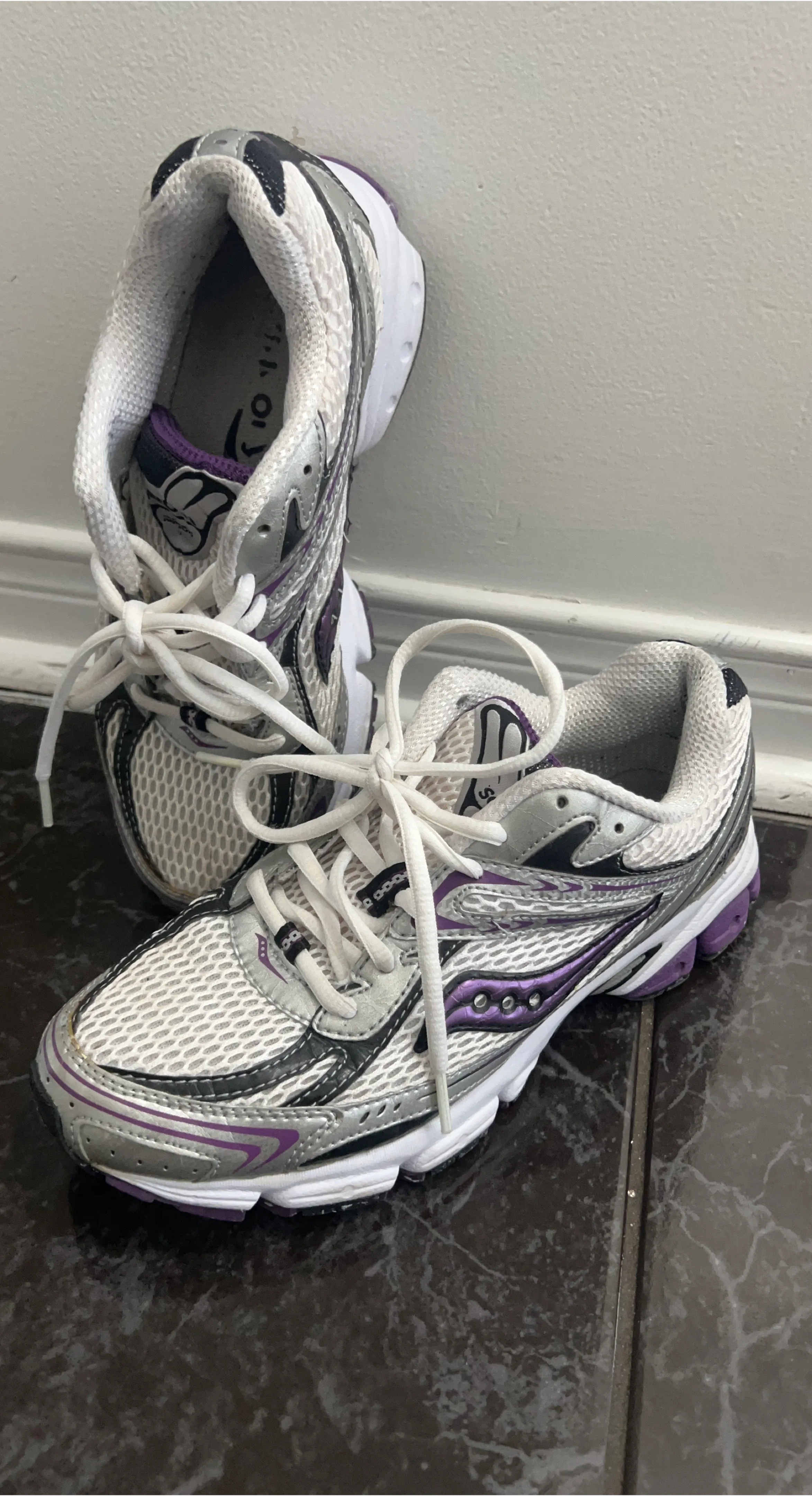Saucony Running Shoes - White, Silver, Purple