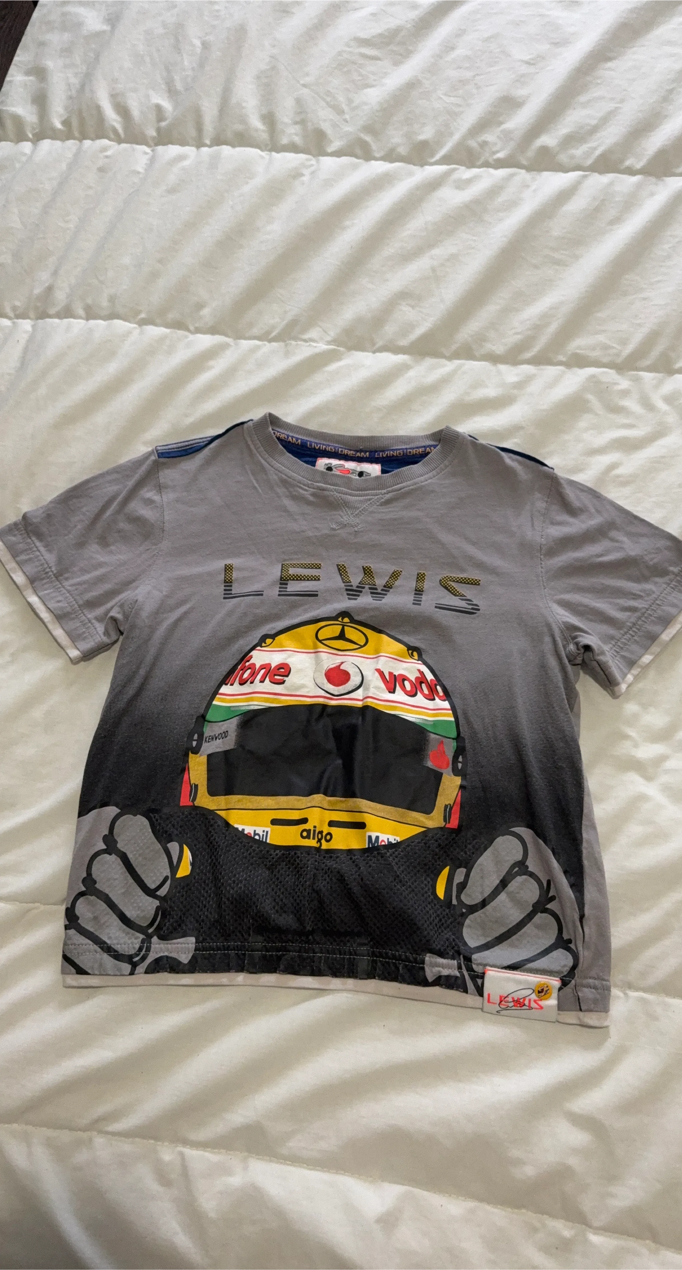 Marks & Spencer Lewis T-Shirt (Age 7-8)