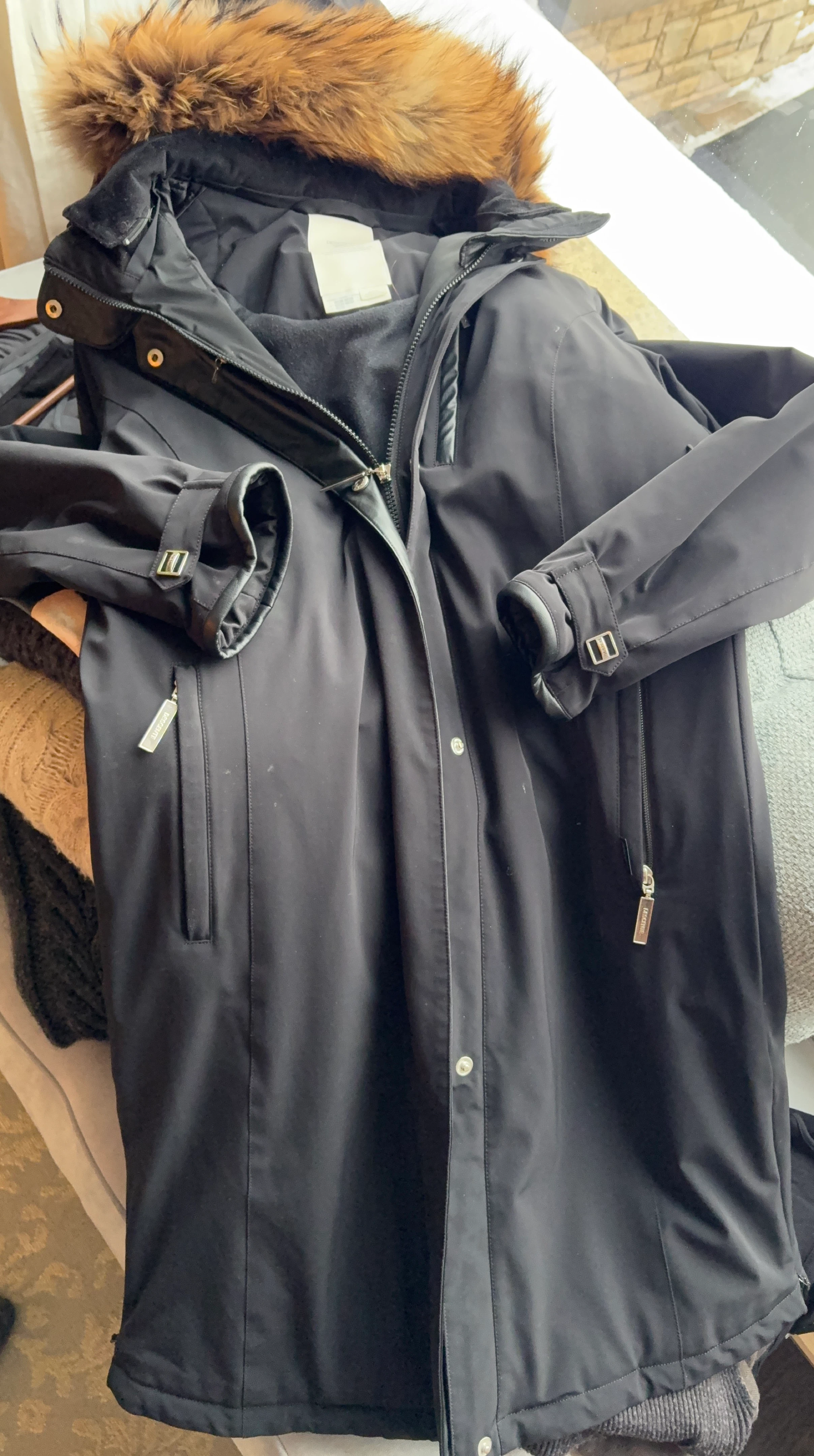 Descente Black Winter Coat