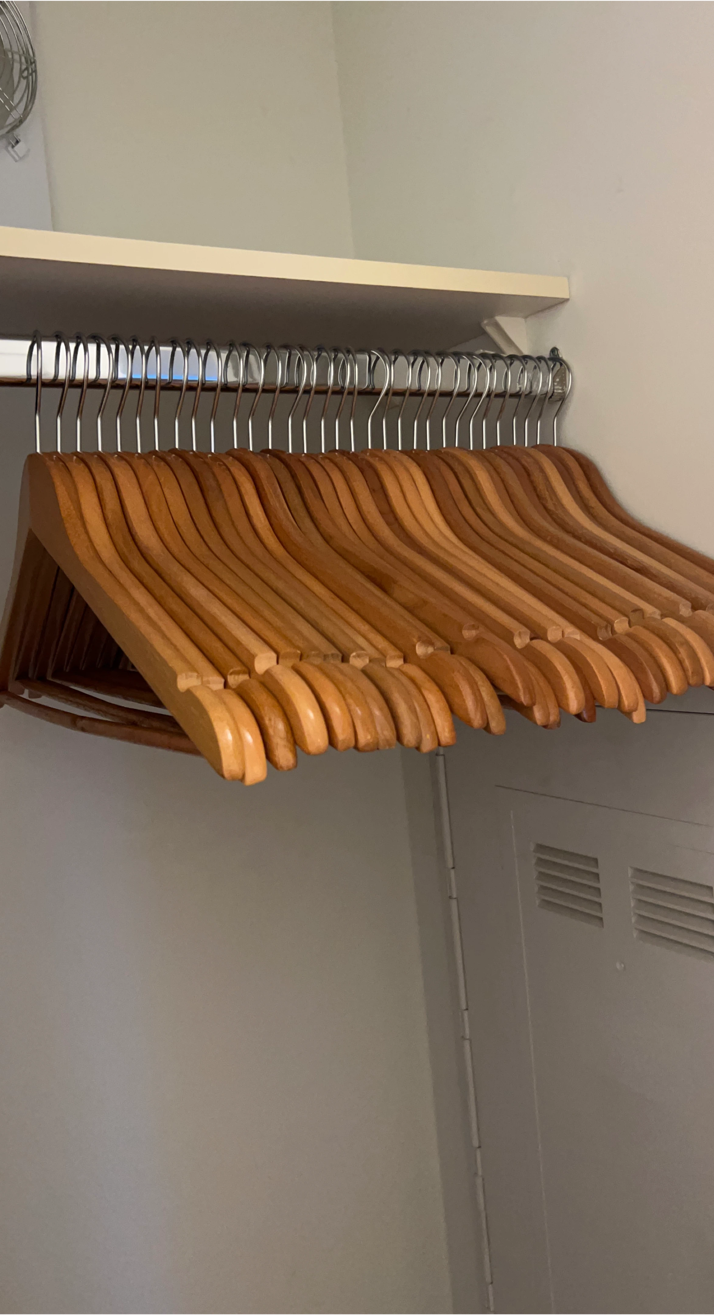 50 Wooden Clothes Hangers