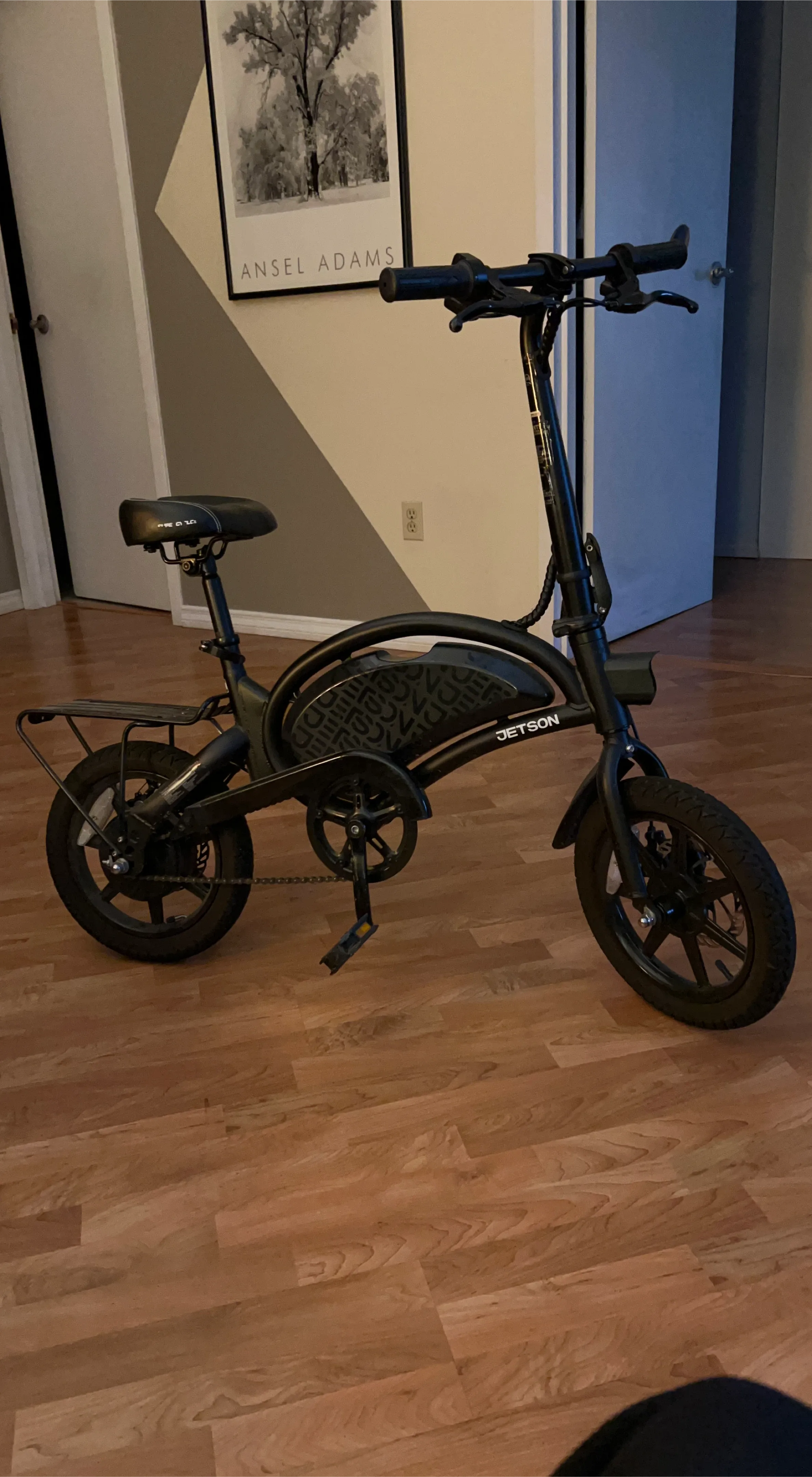 Jetson Bolt Folding E-Bike - Great Condition!