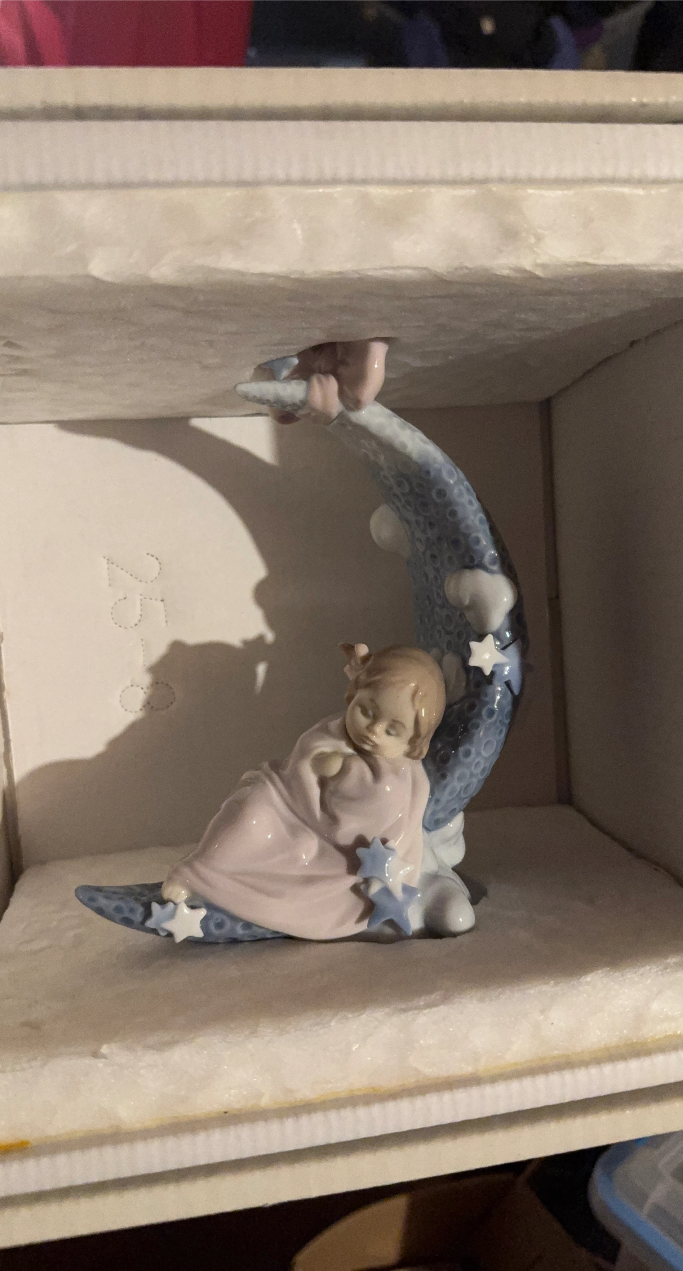 Lladro "Sweet Dreams" Figurine
