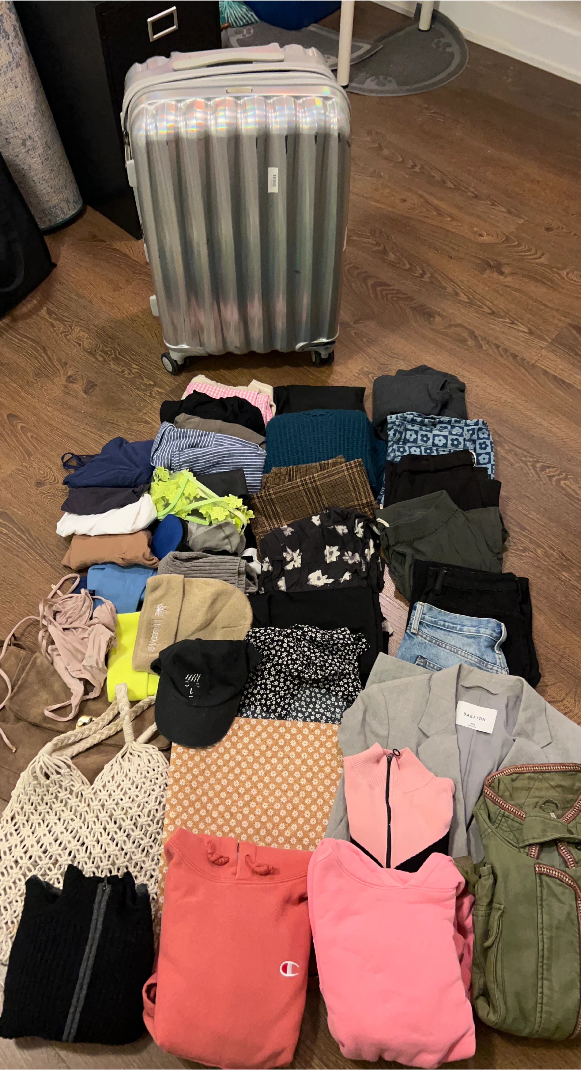 Women’s Luggage & Clothing Bundle