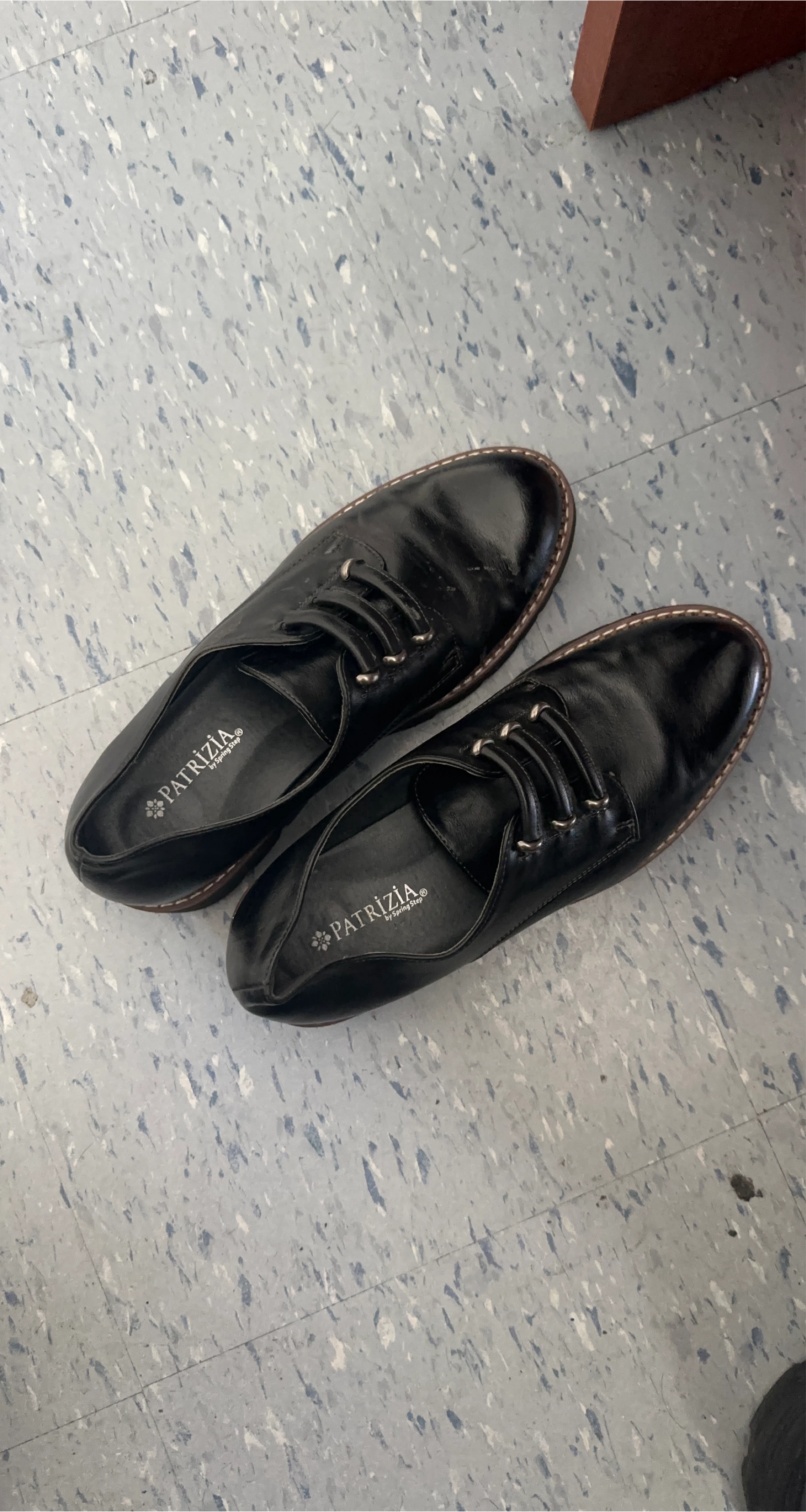 Patrizia Bonfanti Black Leather Oxfords
