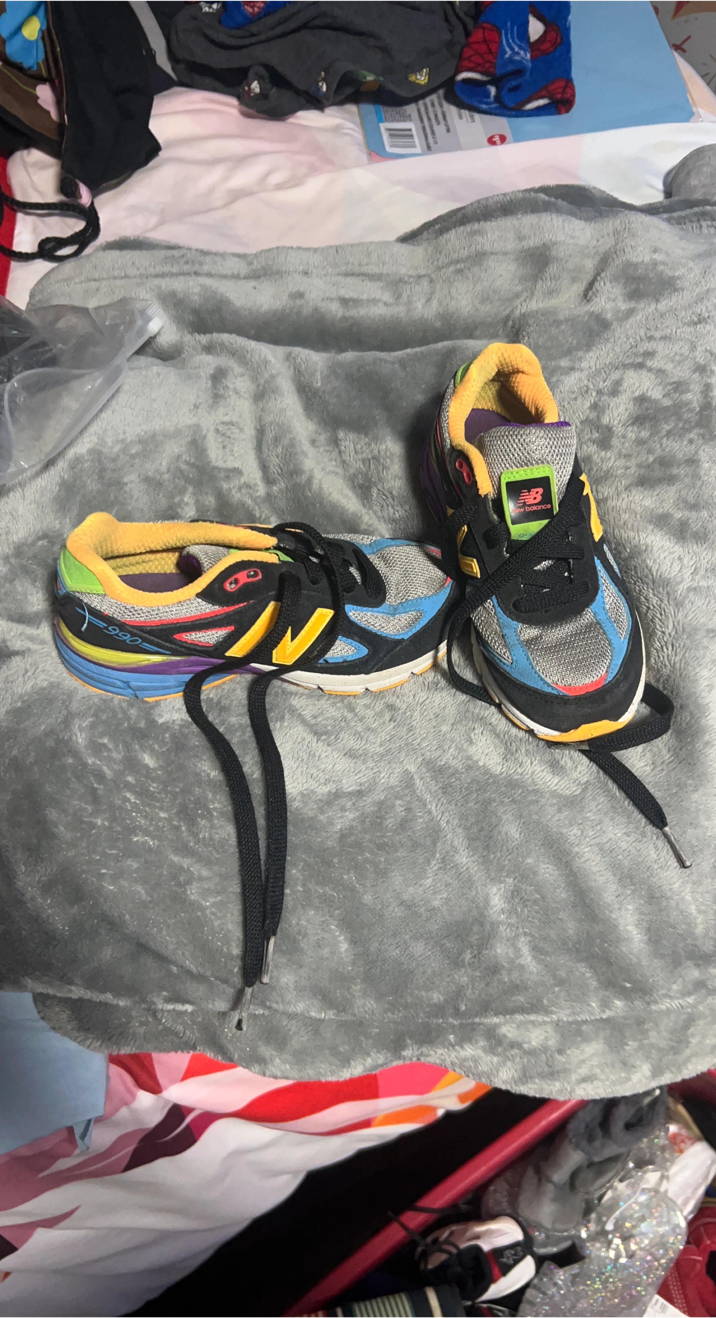 New Balance 990 Sneakers