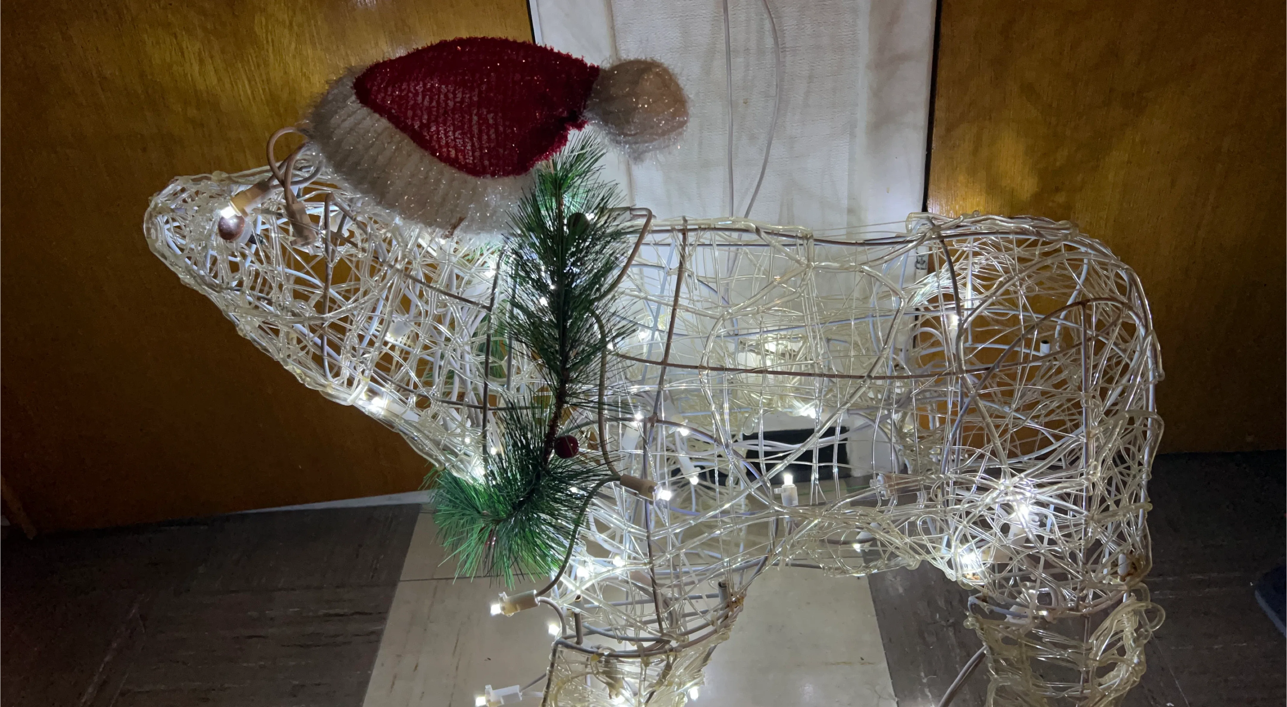 Lighted Wire Polar Bear Christmas Decoration