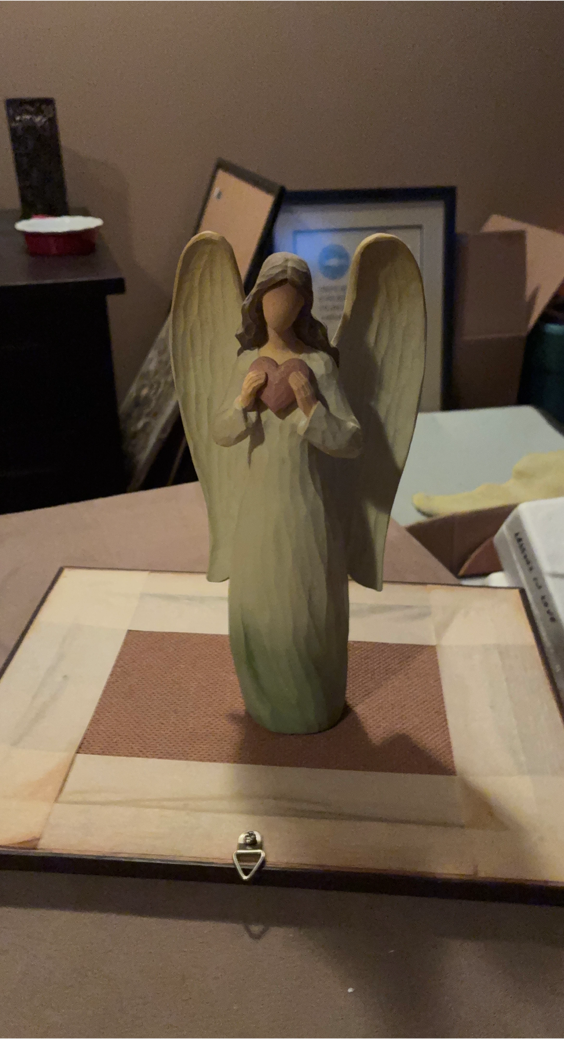Willow Tree Angel of the Heart Figurine
