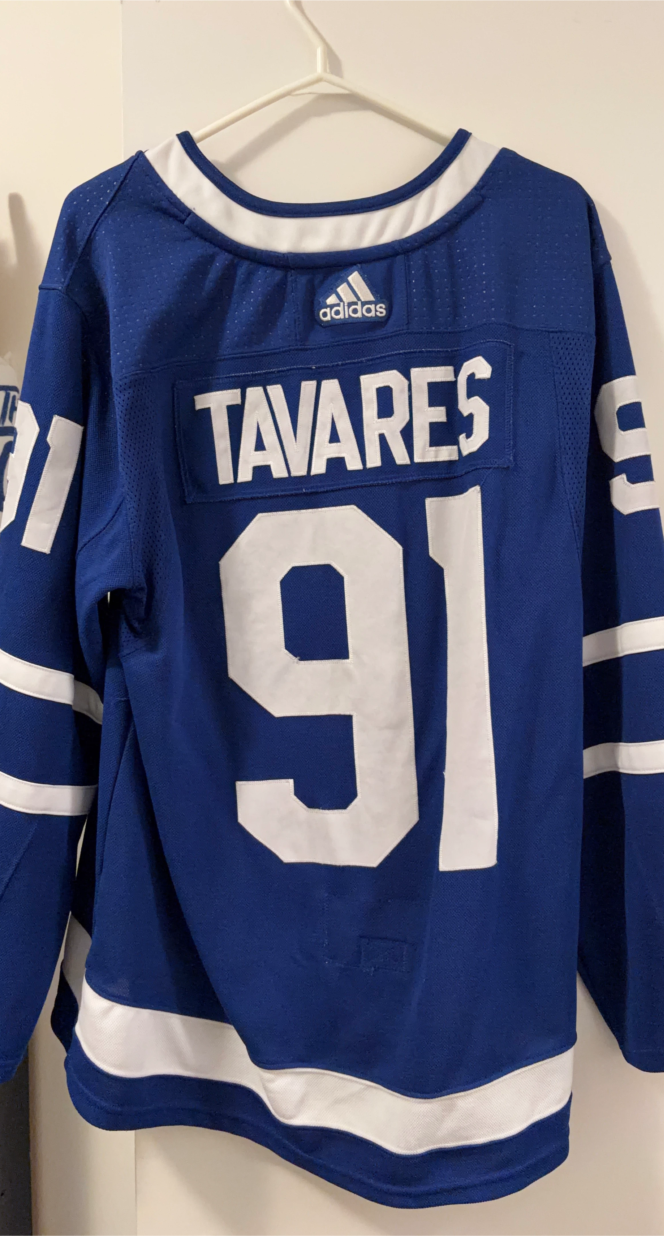Adidas Toronto Maple Leafs Tavares Jersey Size 54