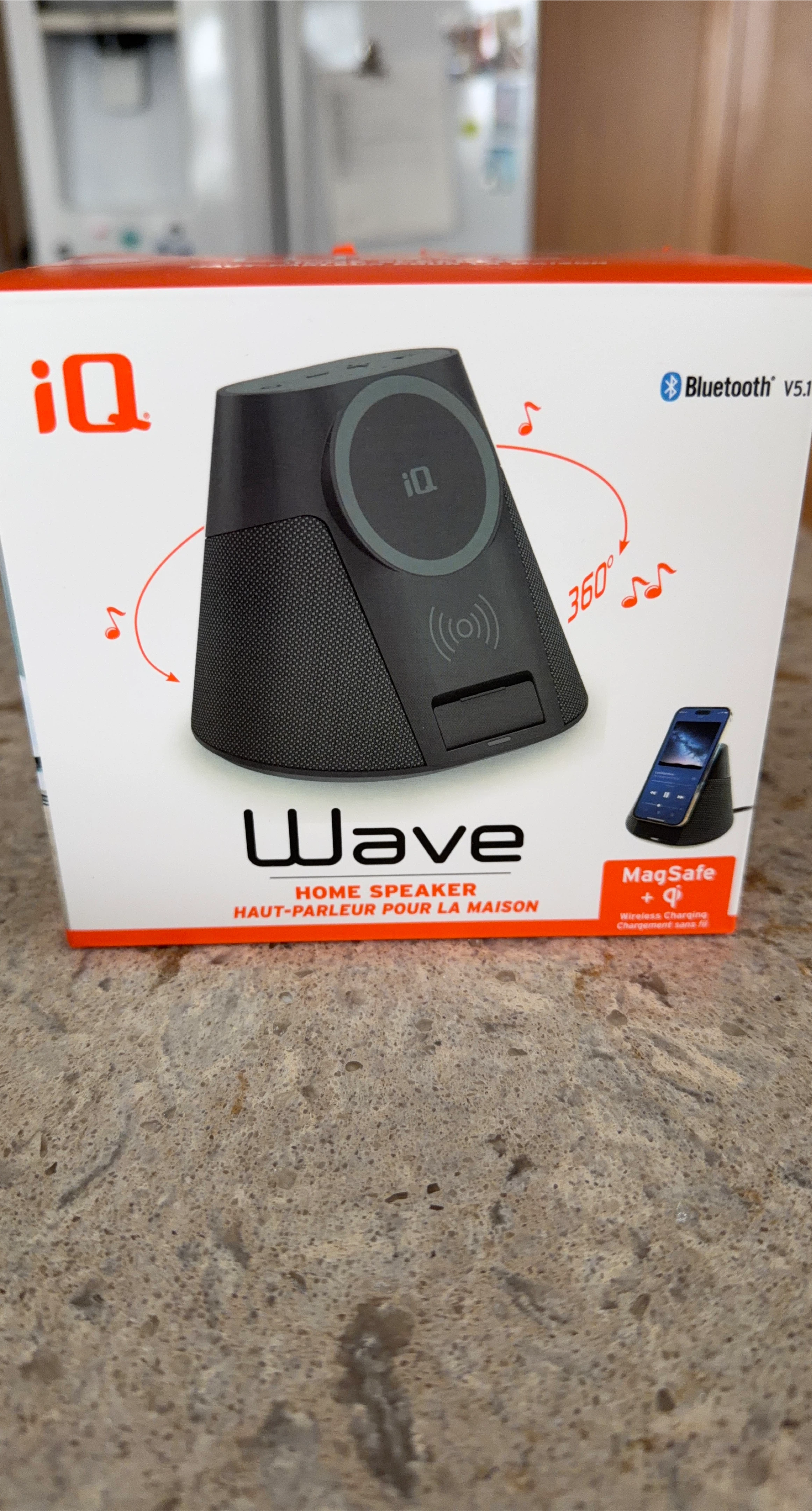 New iQ Wave Home Speaker w/ MagSafe Charger