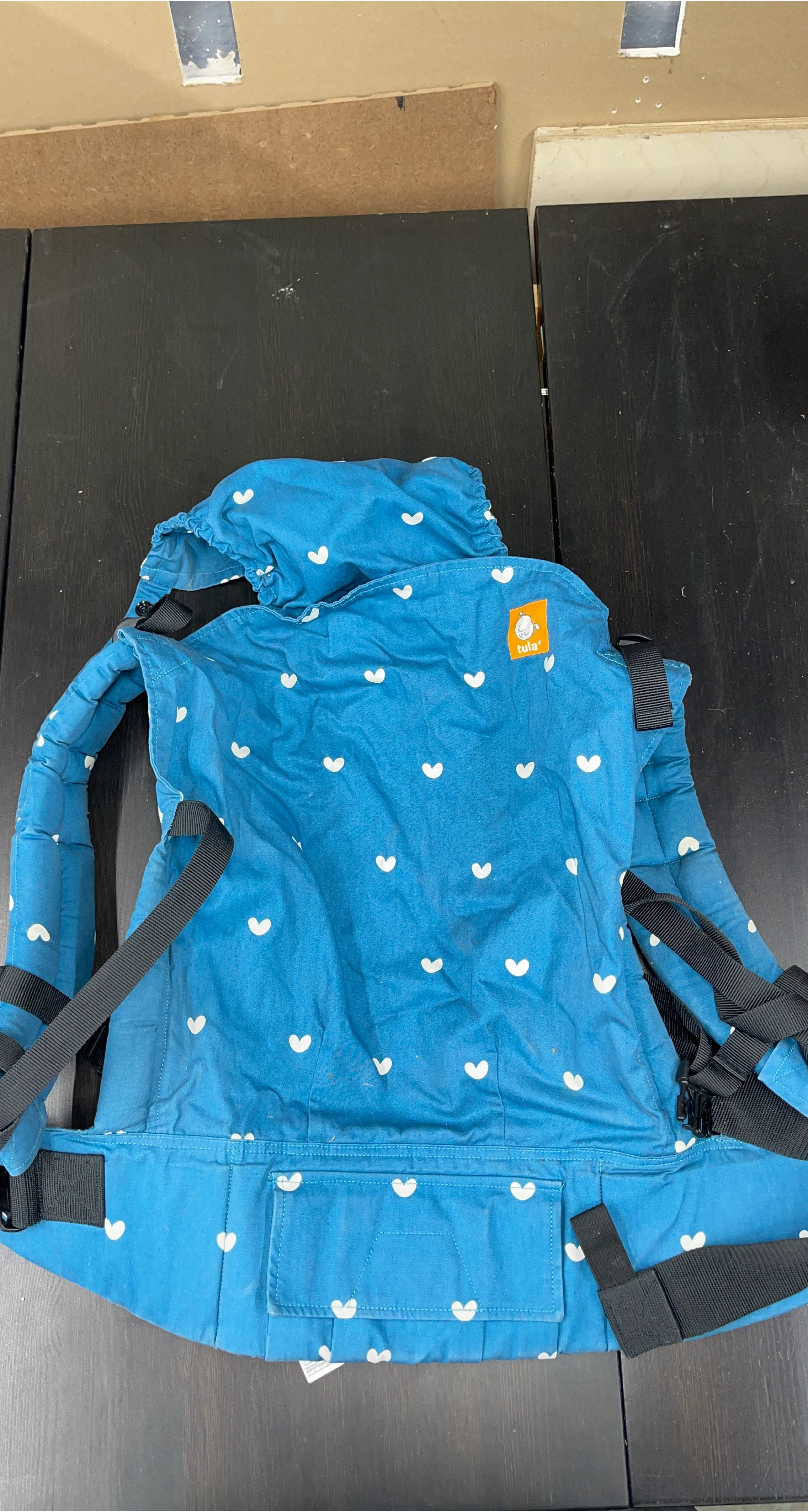 Tula Baby Carrier - Blue with White Hearts