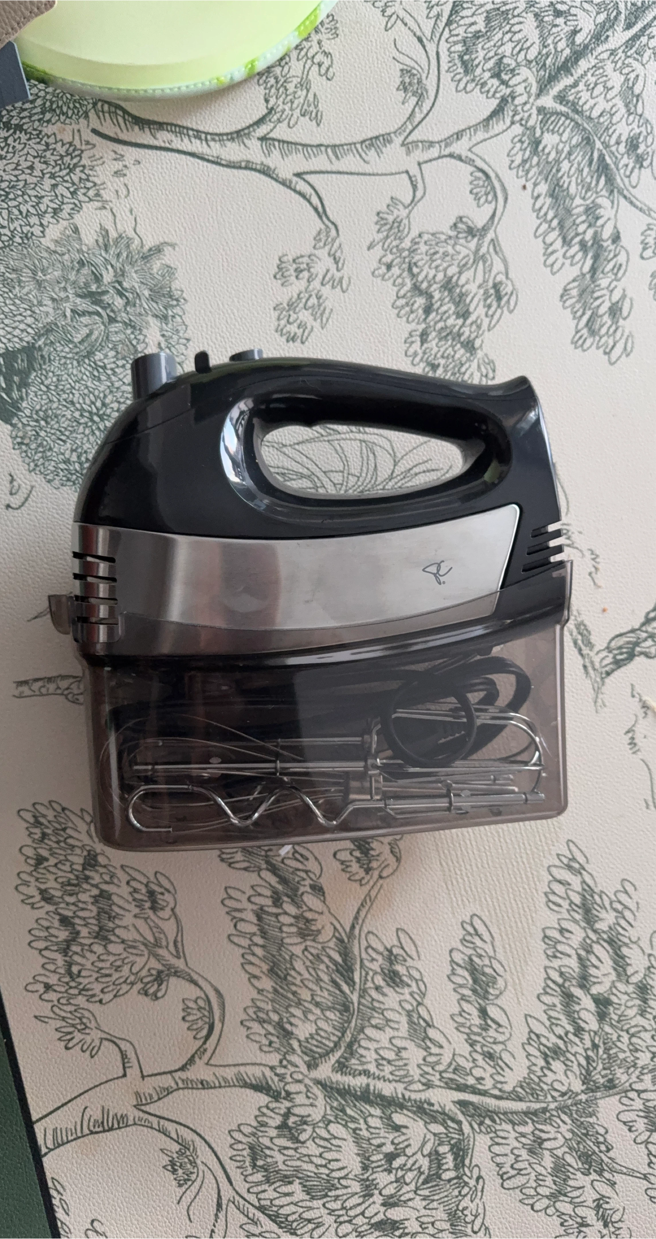Brand new Hand Mixer with Storage Case