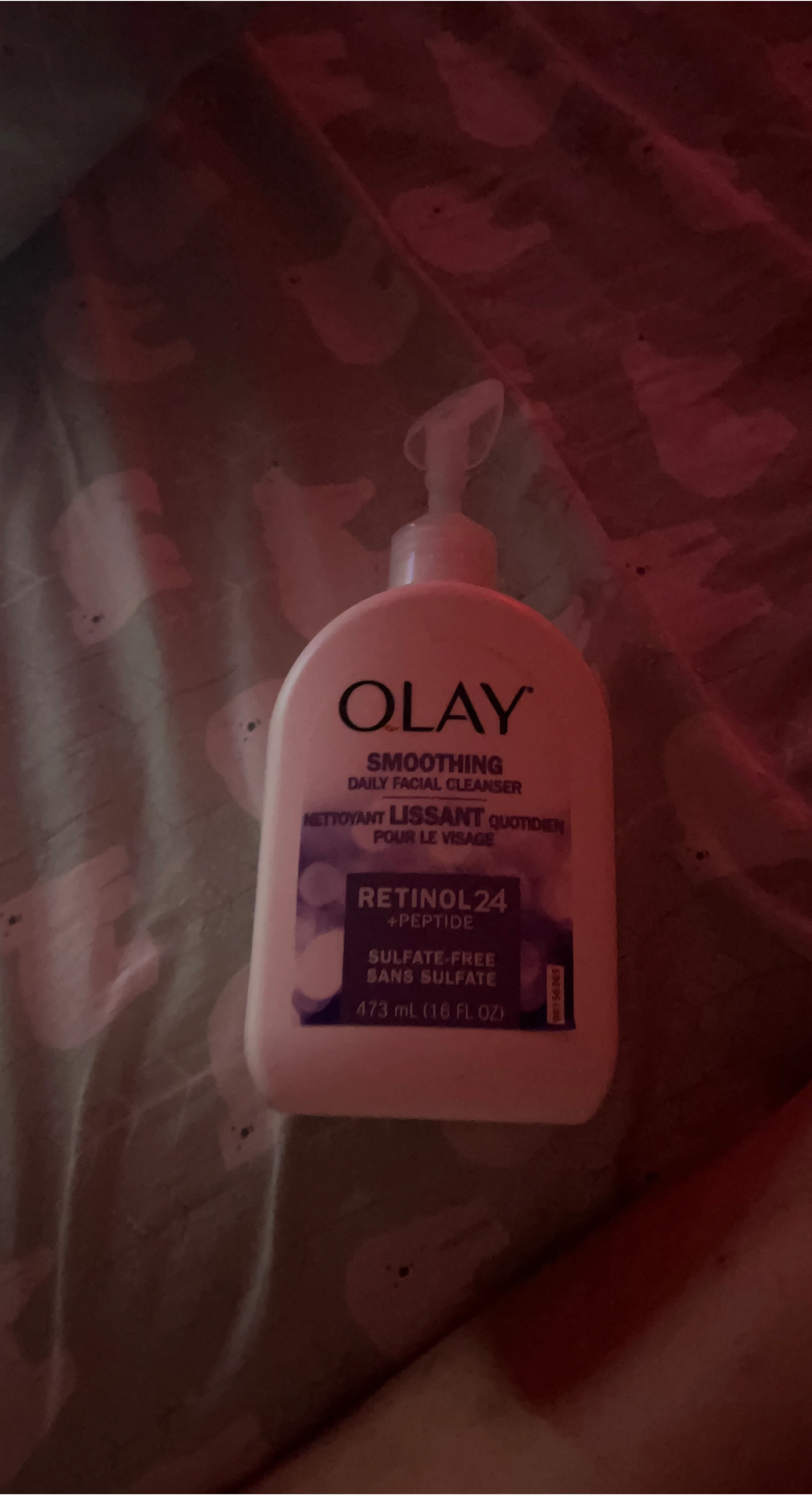 Olay Smoothing Retinol 24 + Peptide Facial Cleanser