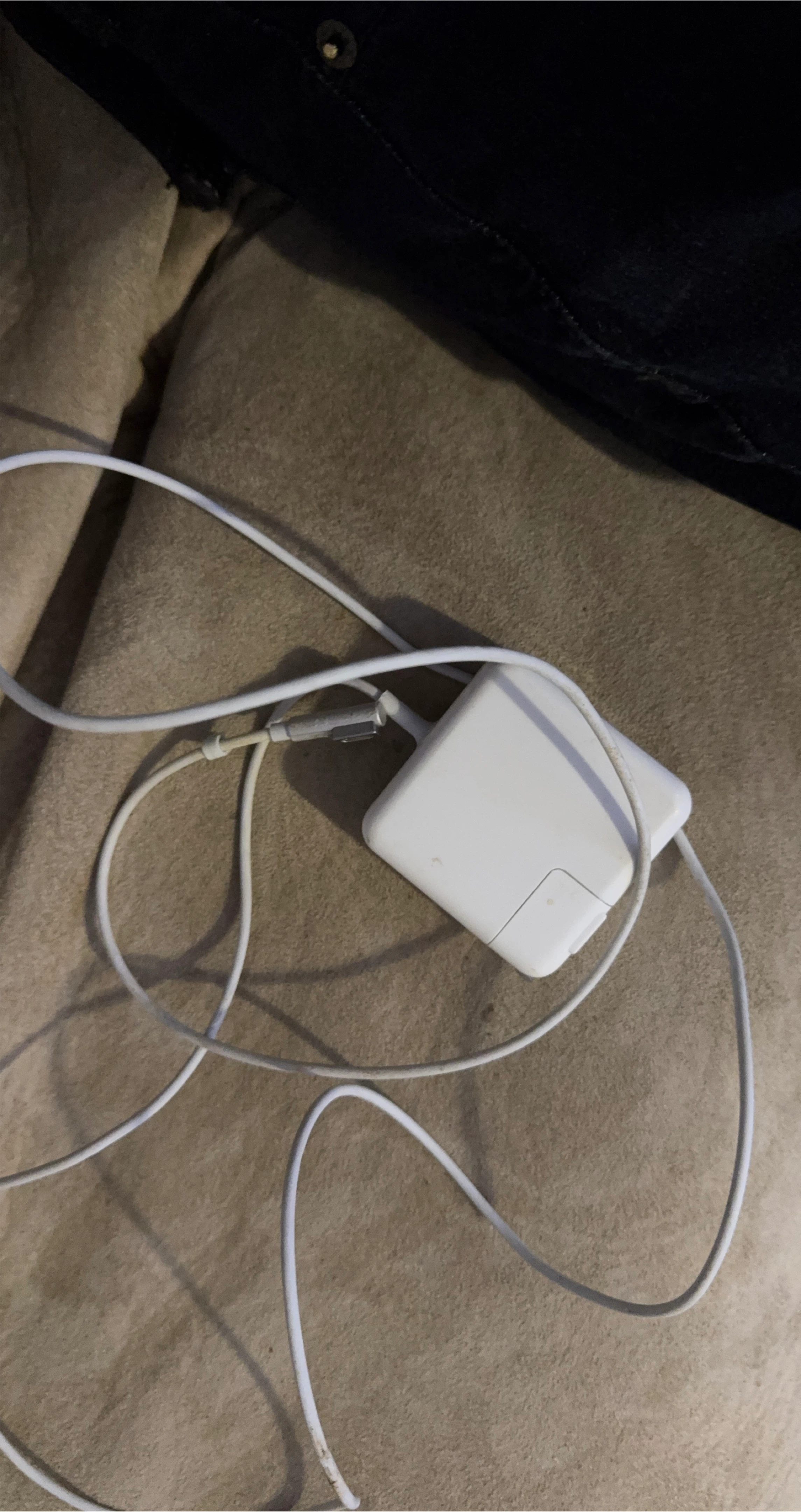Apple 45W Power Adapter