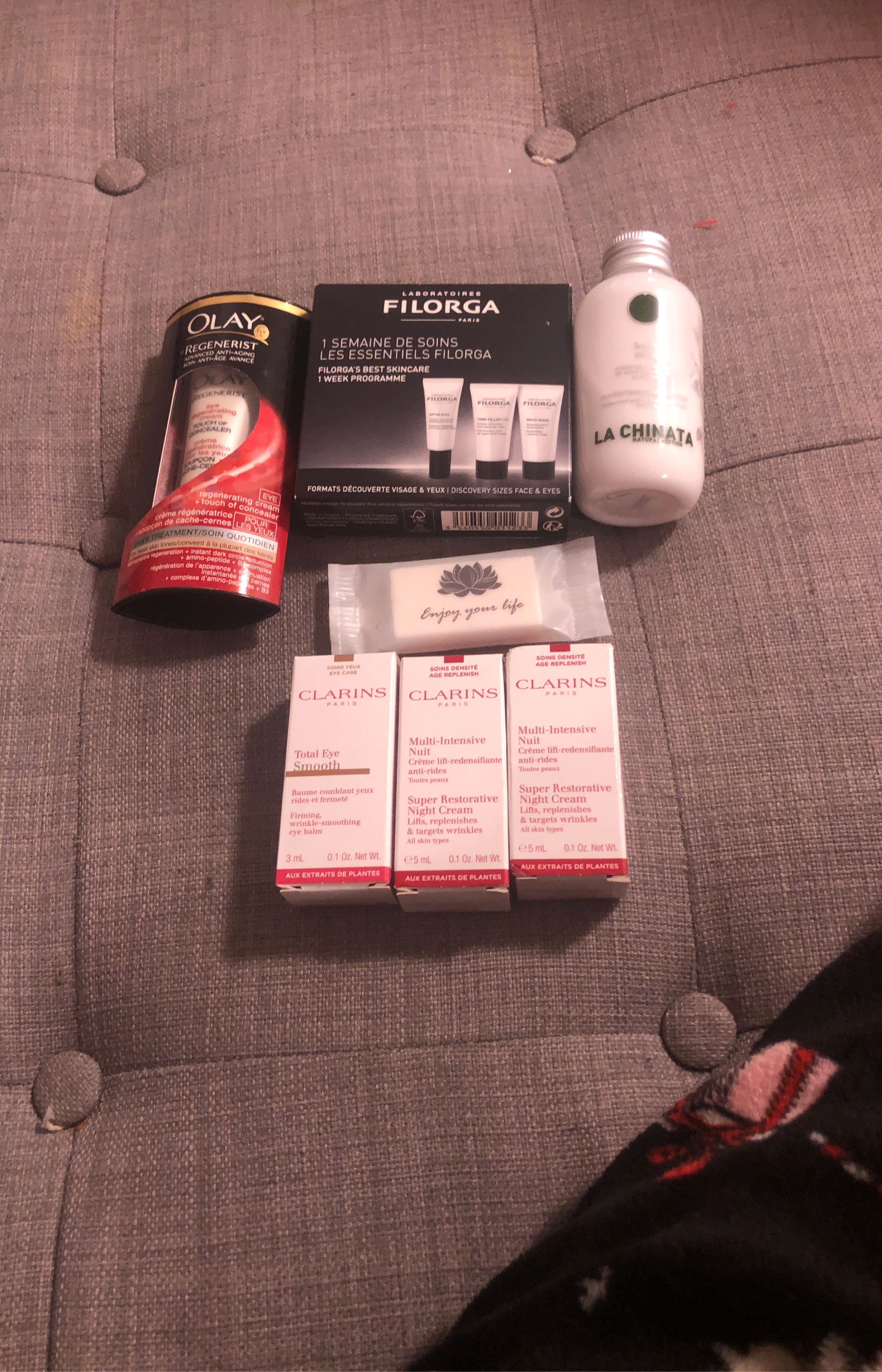 Skincare Bundle: Olay, Filorga, Clarins, La   gifting🧡