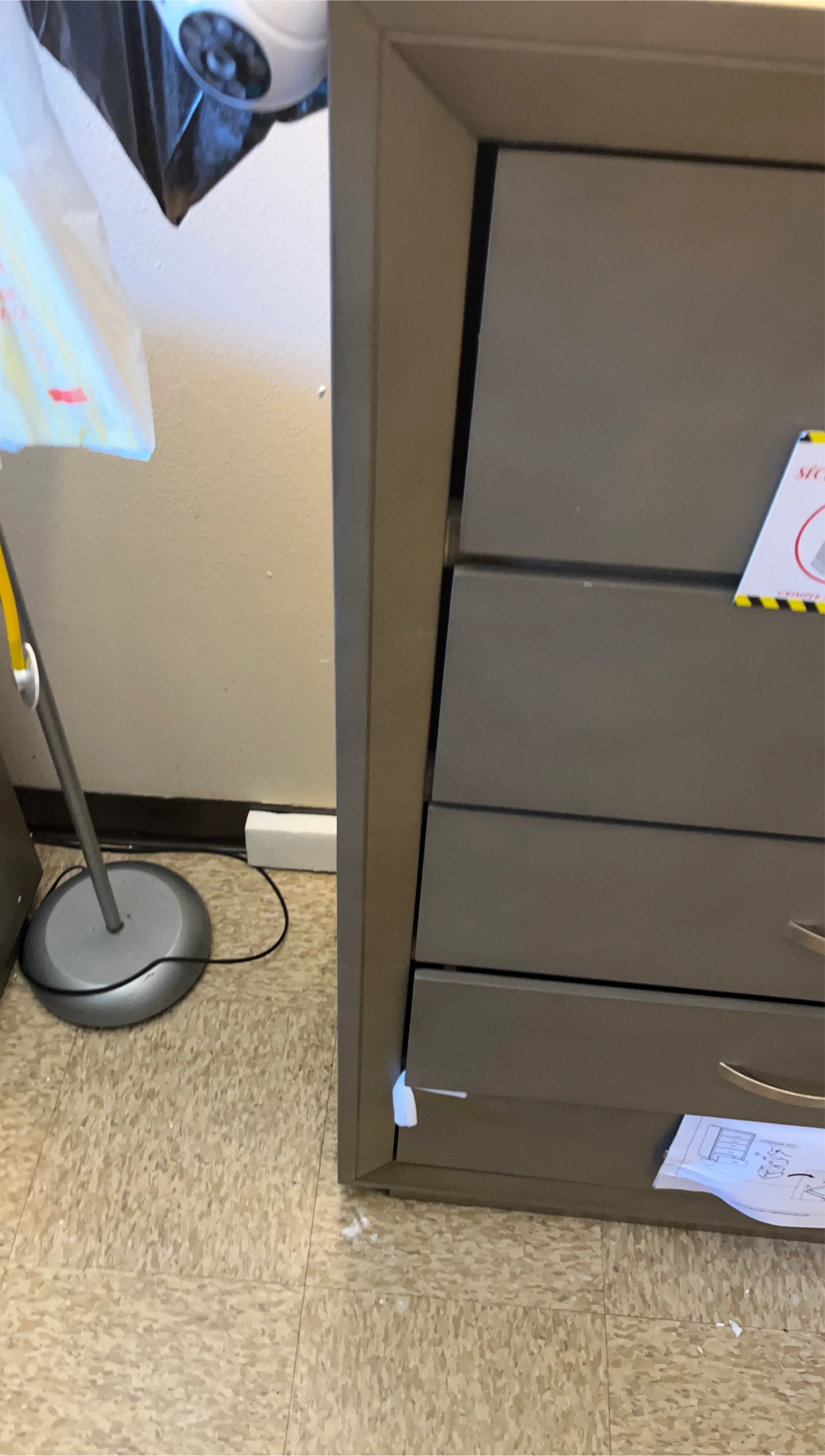 Brown 3-Drawer Dresser