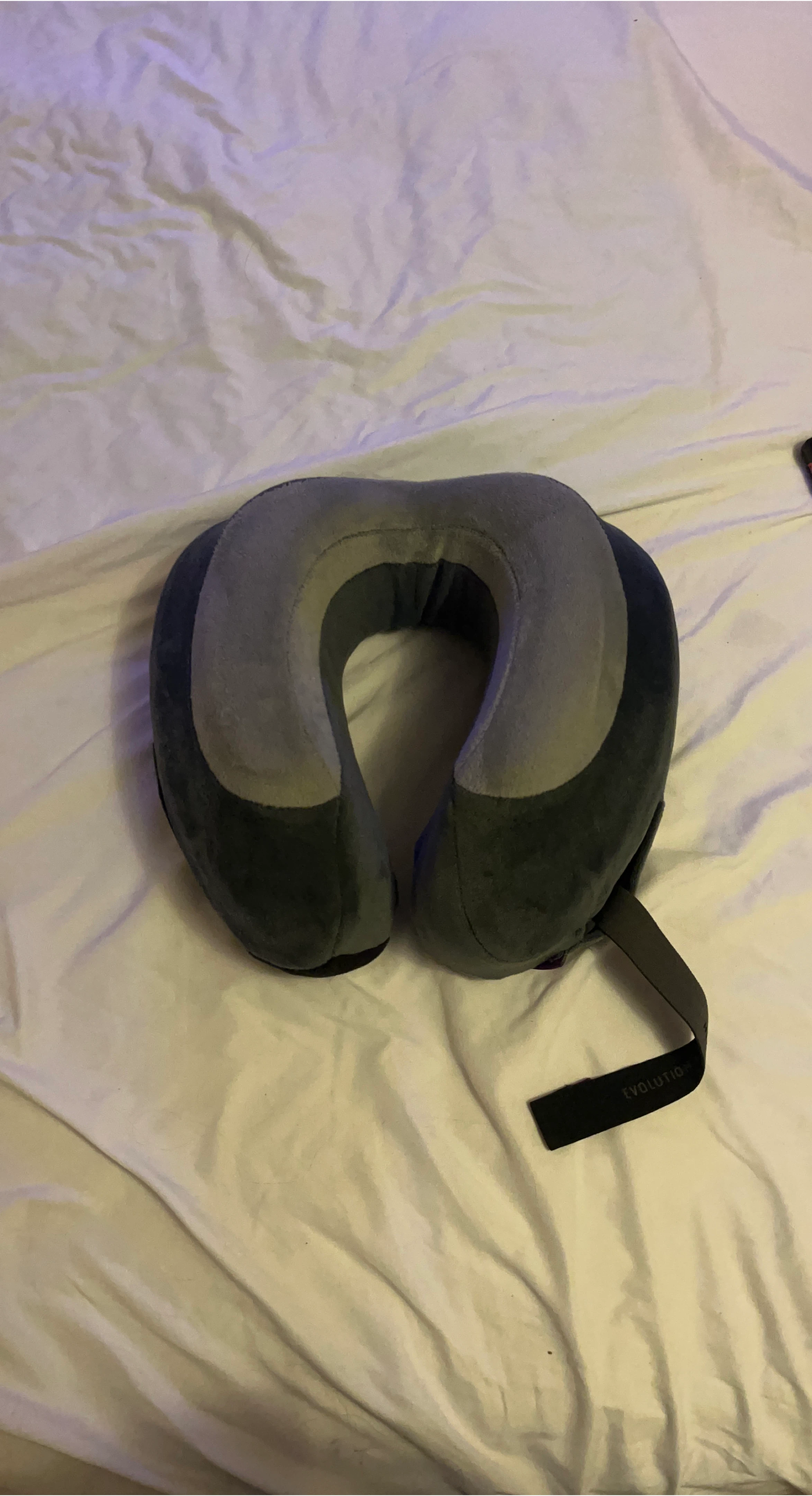Cadeau Travel Neck Pillow - Grey