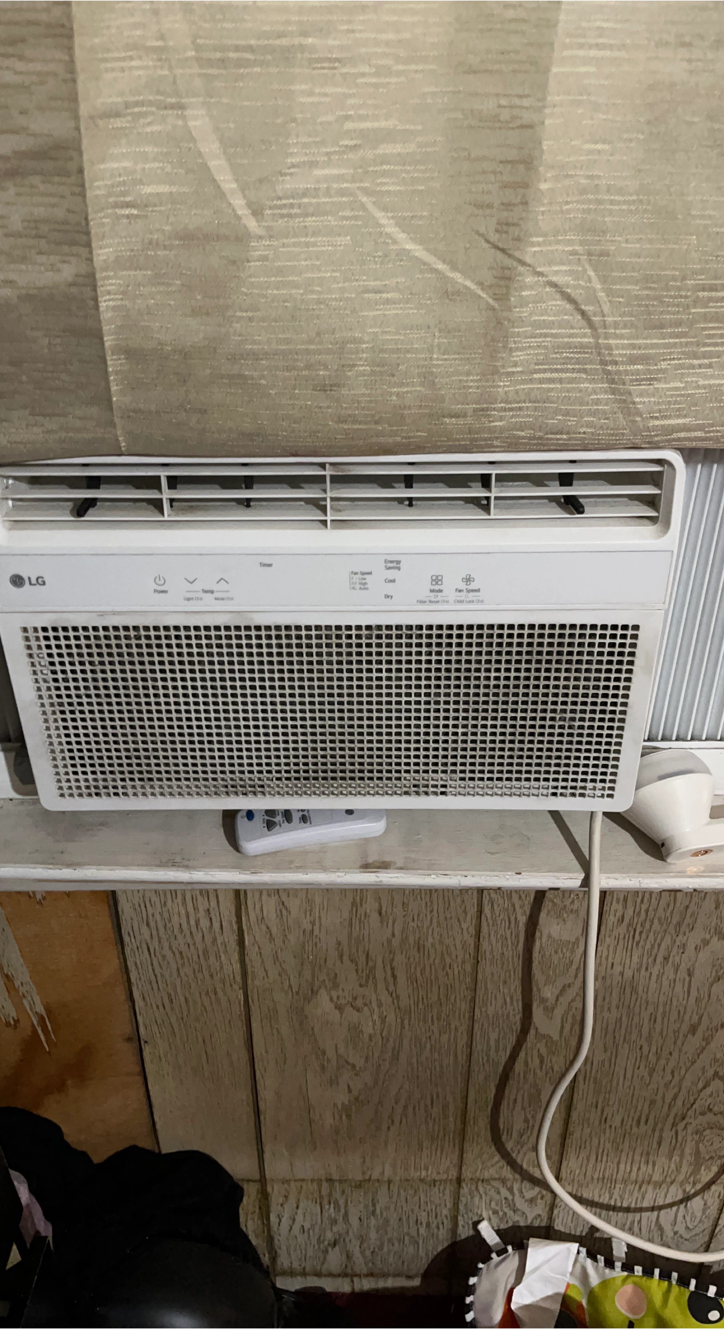 LG Window Air Conditioner with Remote