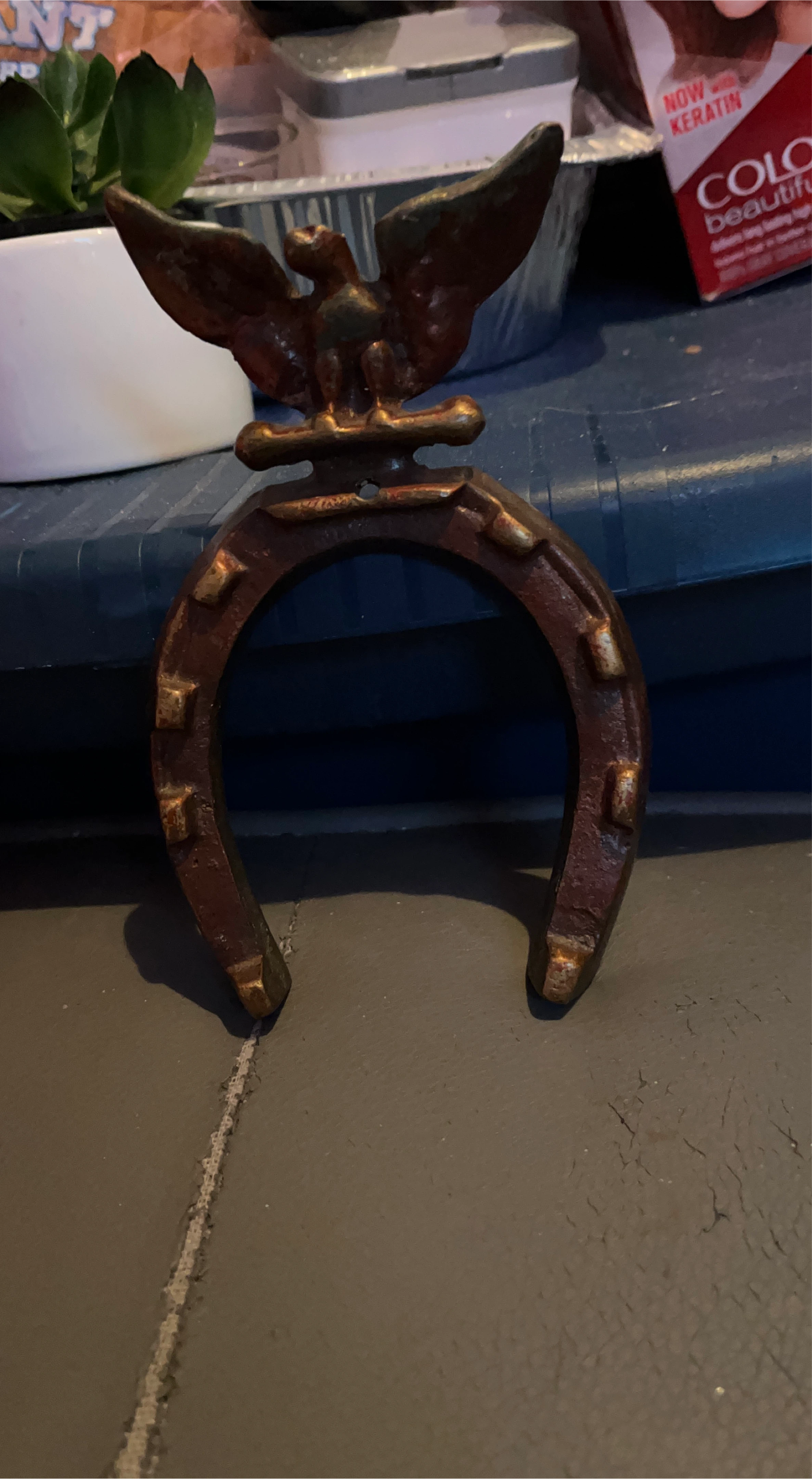 Horseshoe with Eagle Decoration