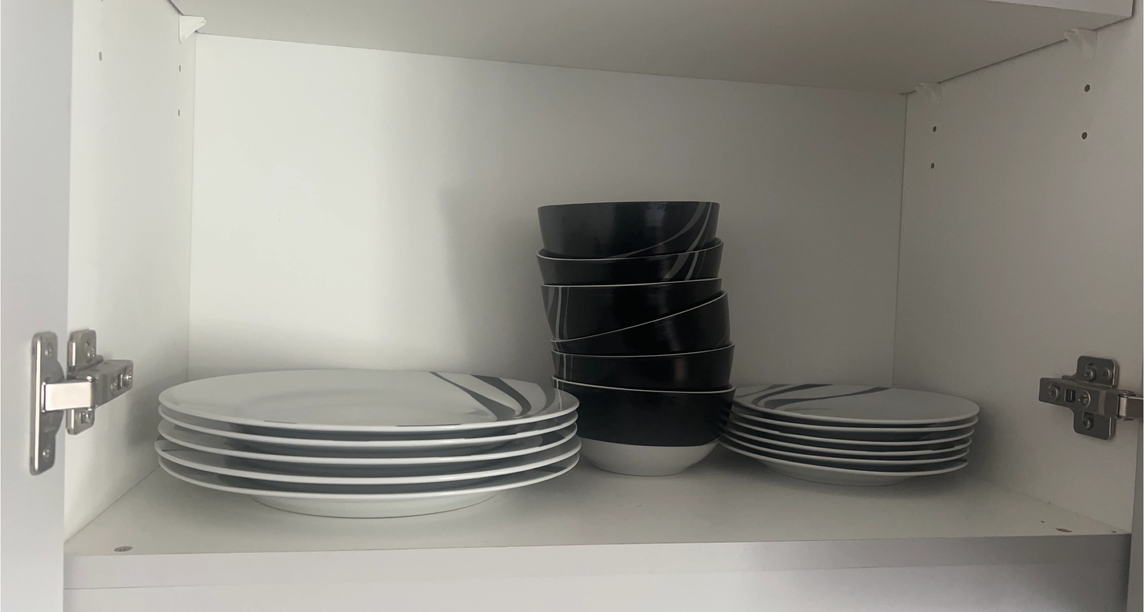 Black and White Dinnerware Set