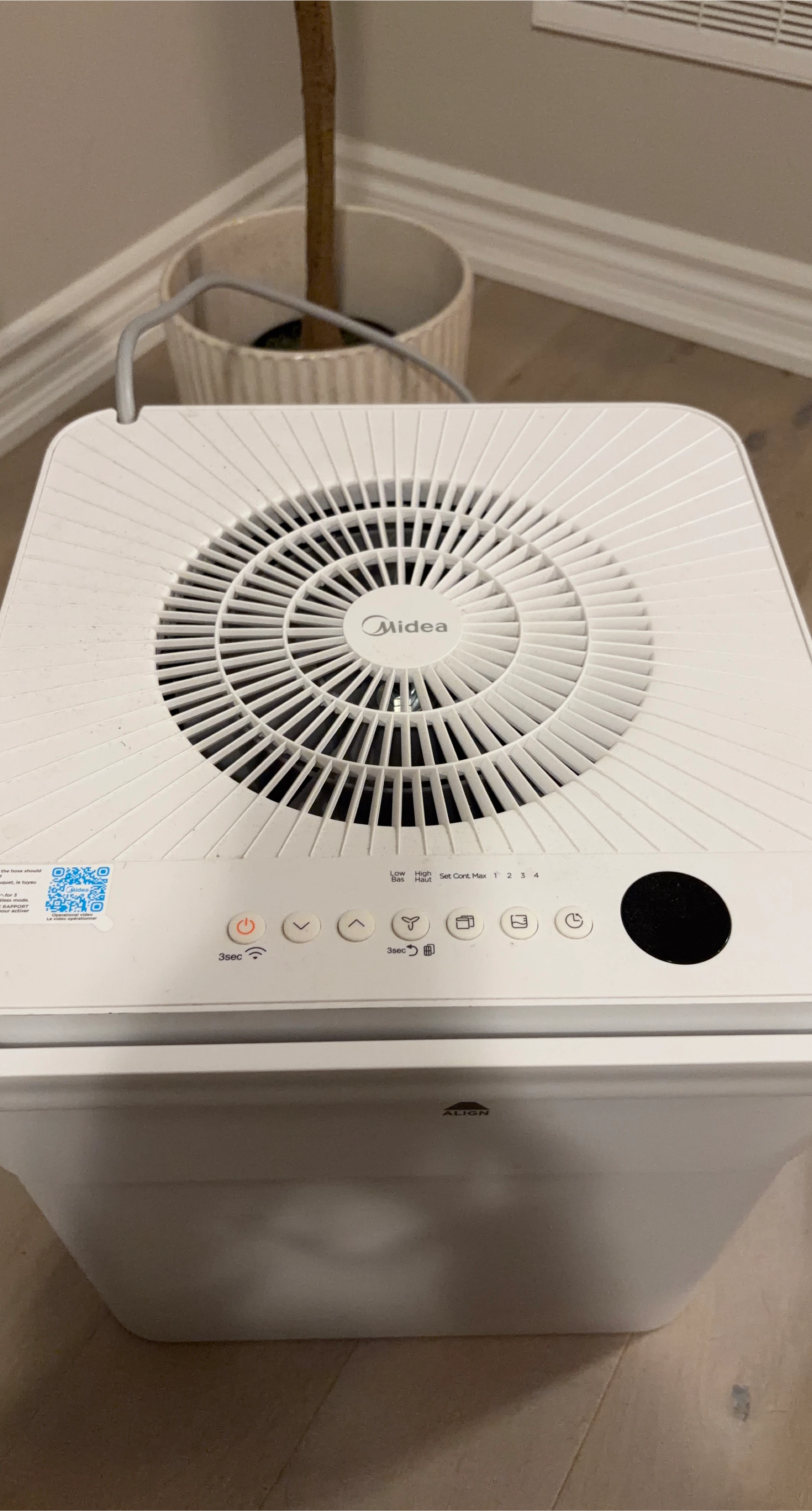 Midea Dehumidifier - White