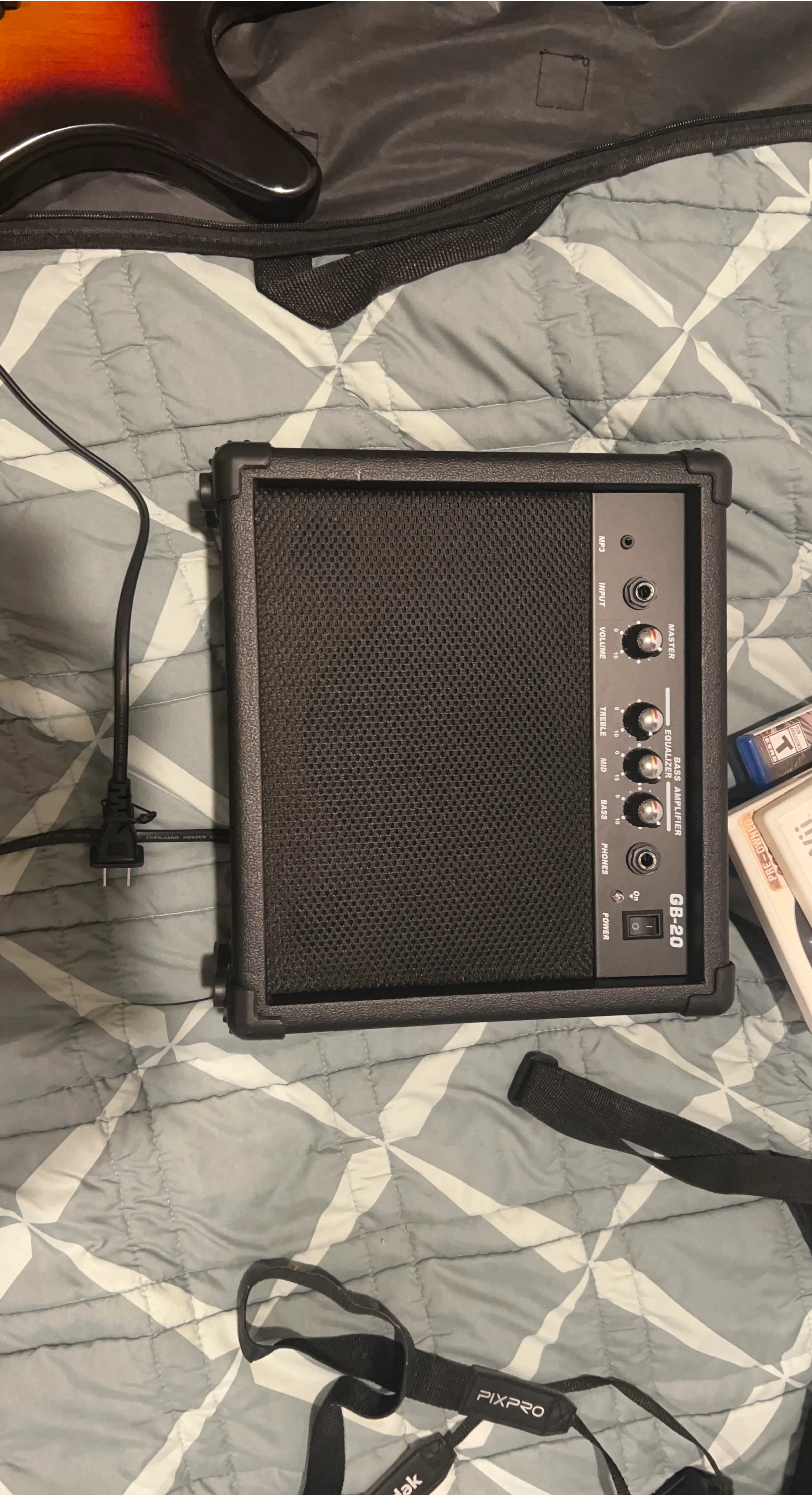 GB-20 Bass Amplifier