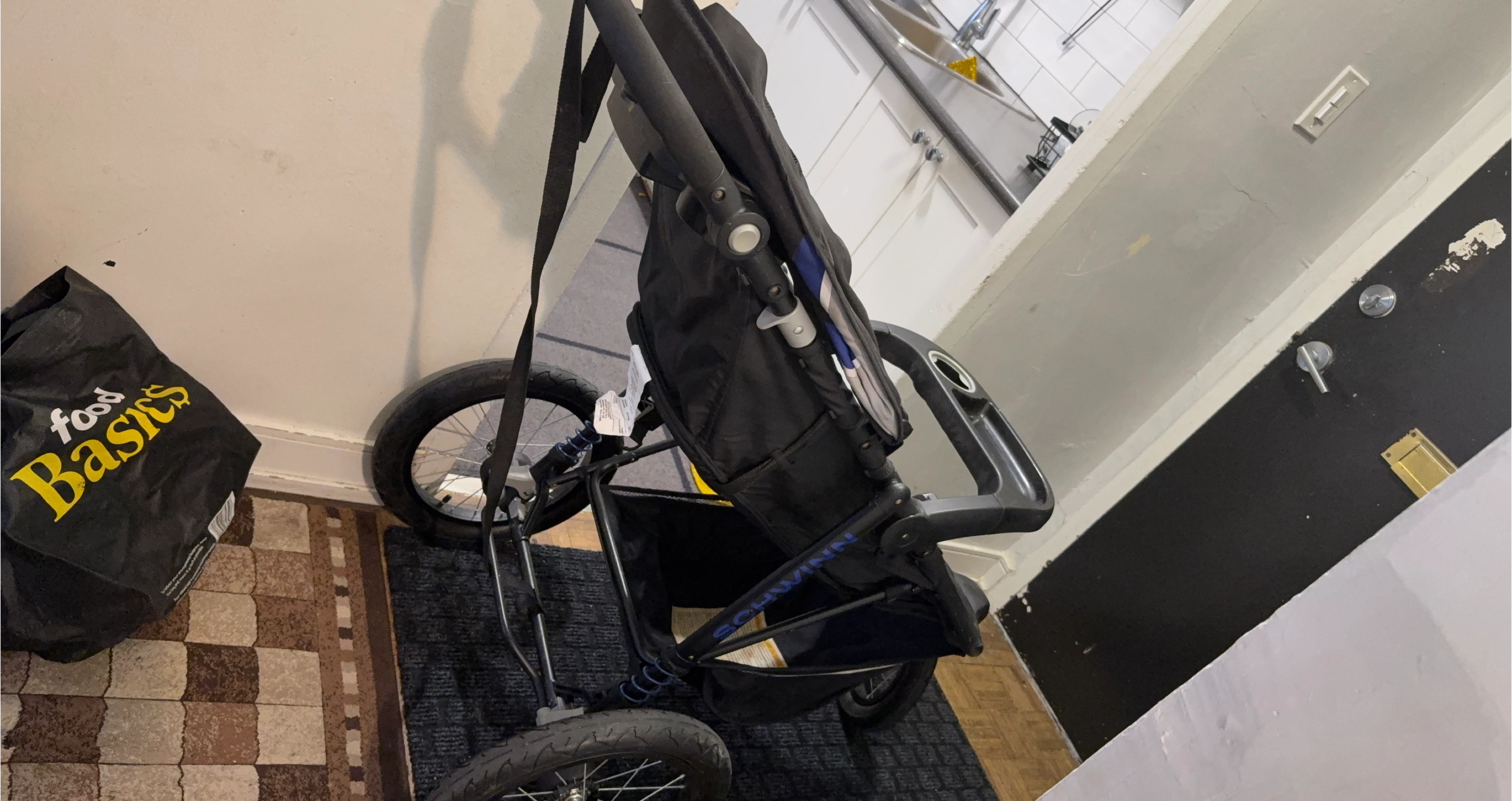 Schwinn Black Stroller