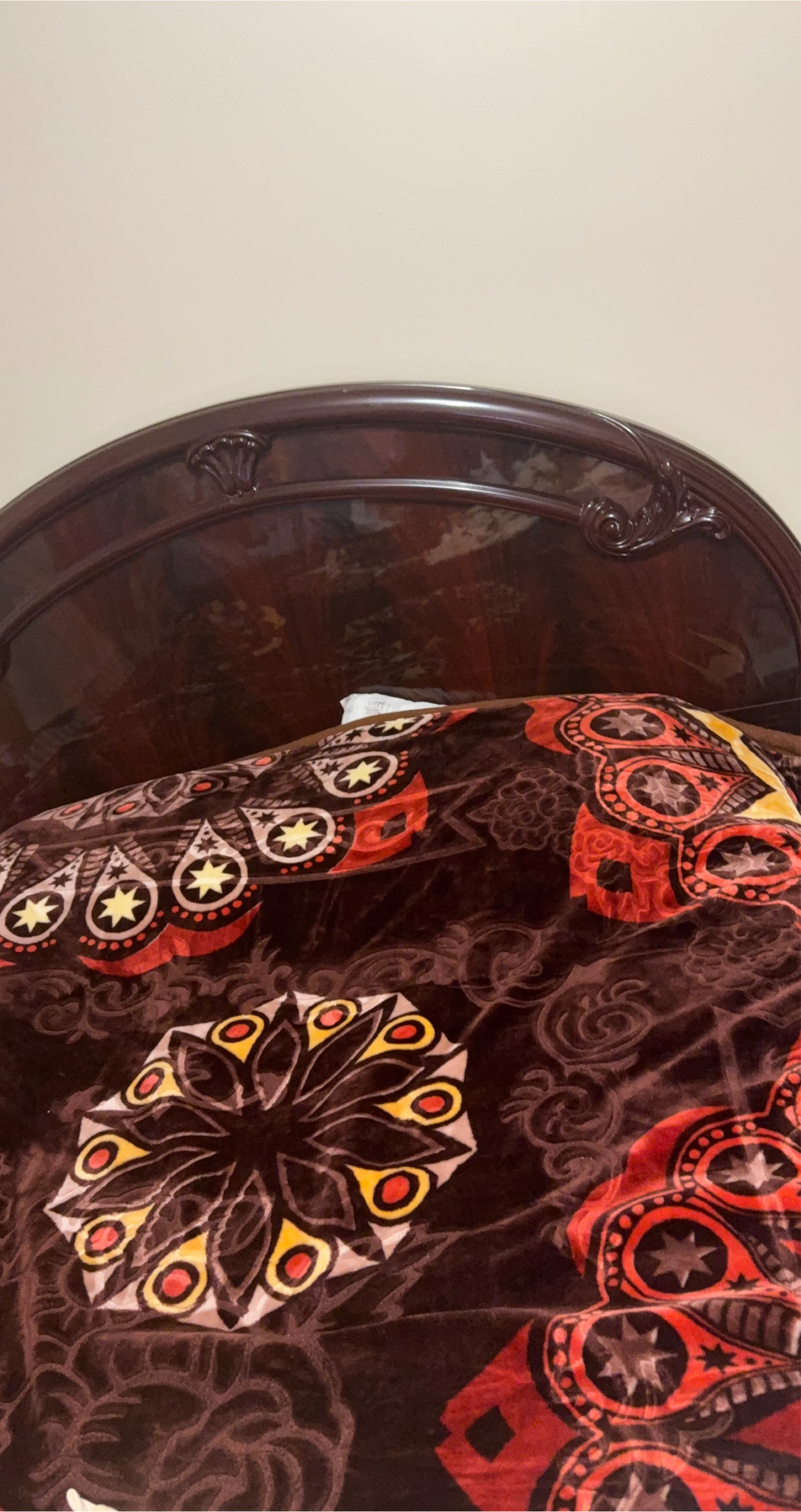 Bedroom Set - Dresser, Nightstands, Headboard