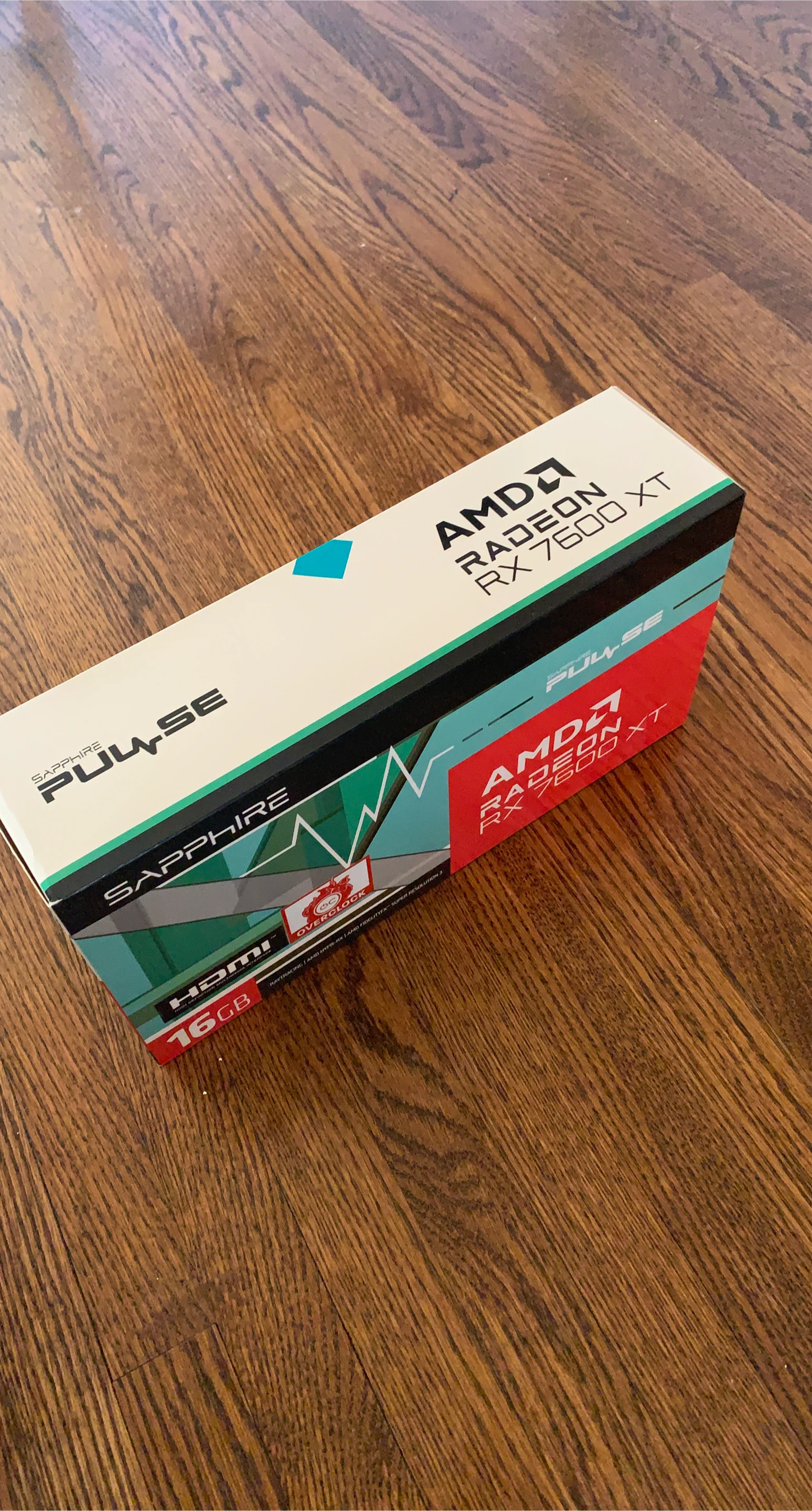 New Sapphire Pulse AMD Radeon RX 7600 XT 16GB