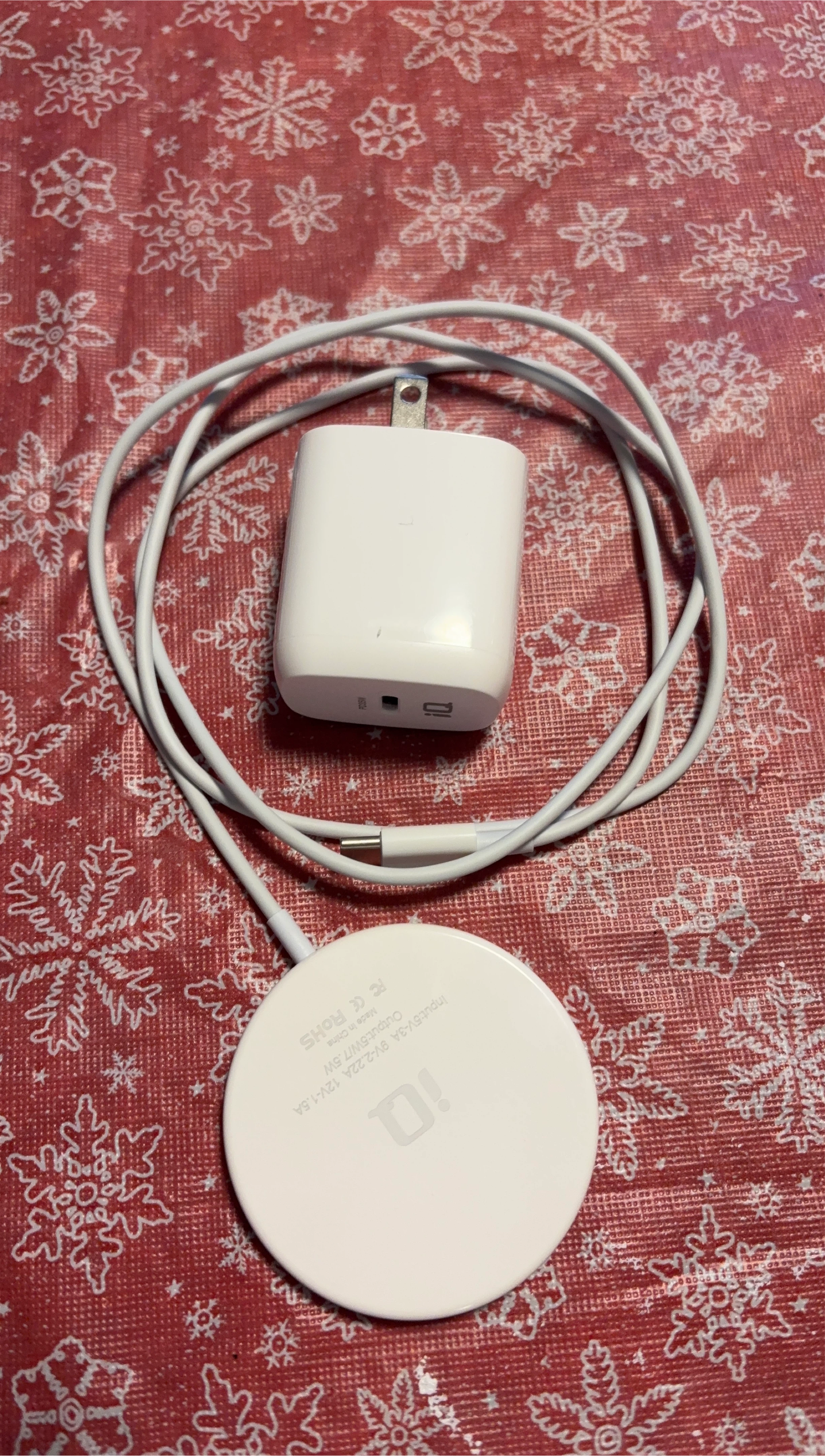 iQ Wireless Charger and Adapter