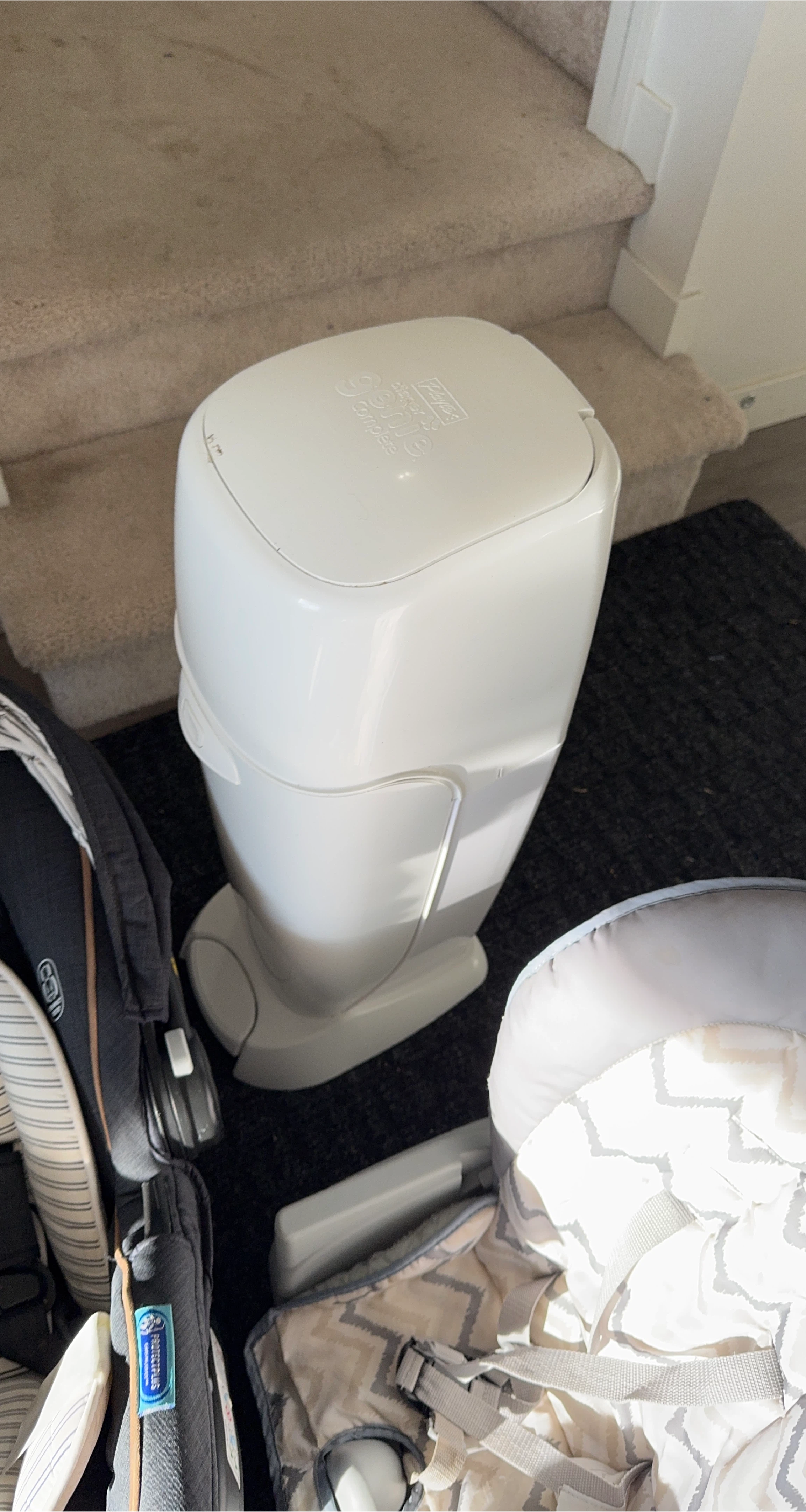 Playtex Diaper Genie Complete Pail