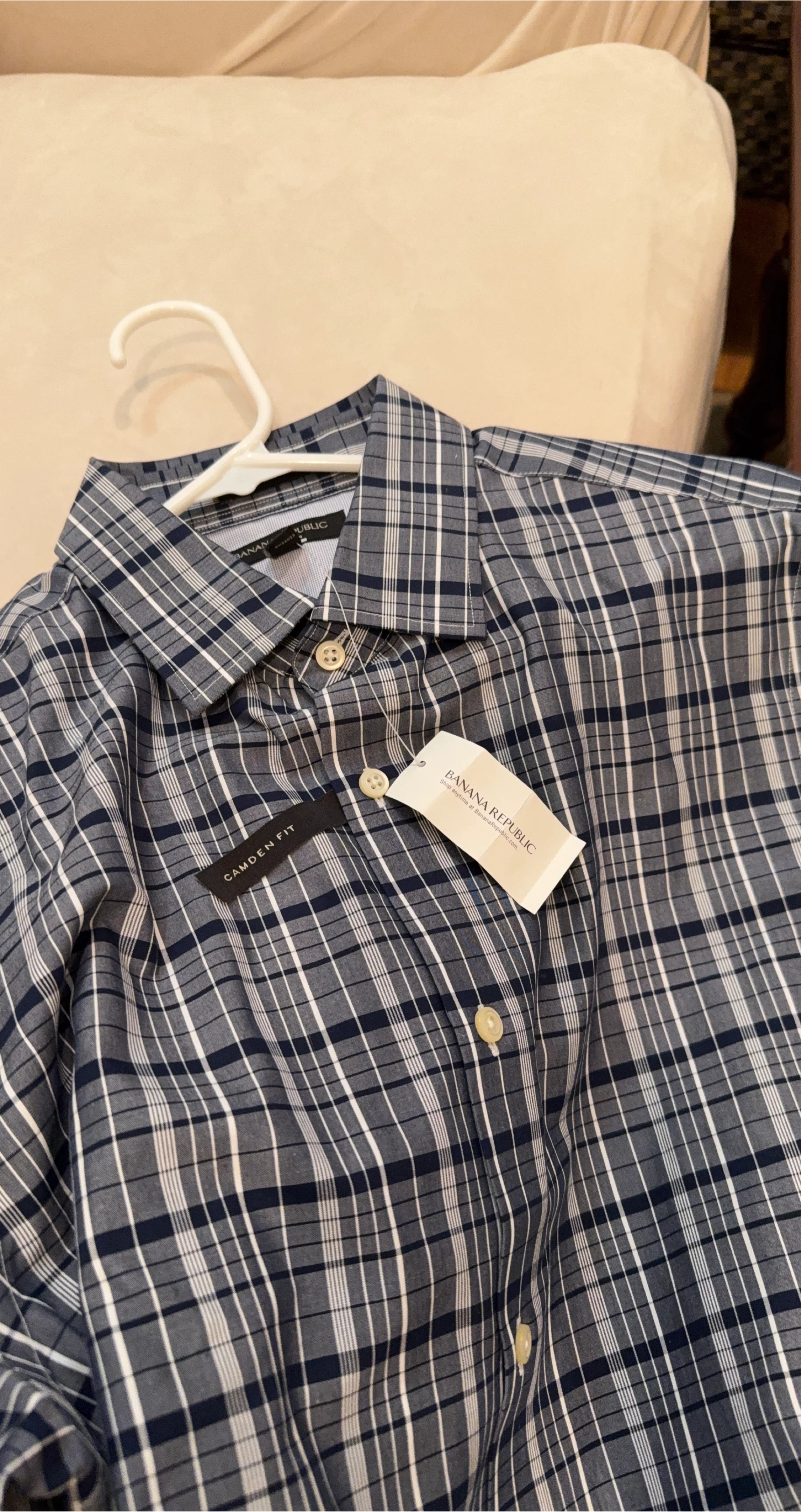 New Banana Republic Camden Fit Shirt - M. Non-Iron