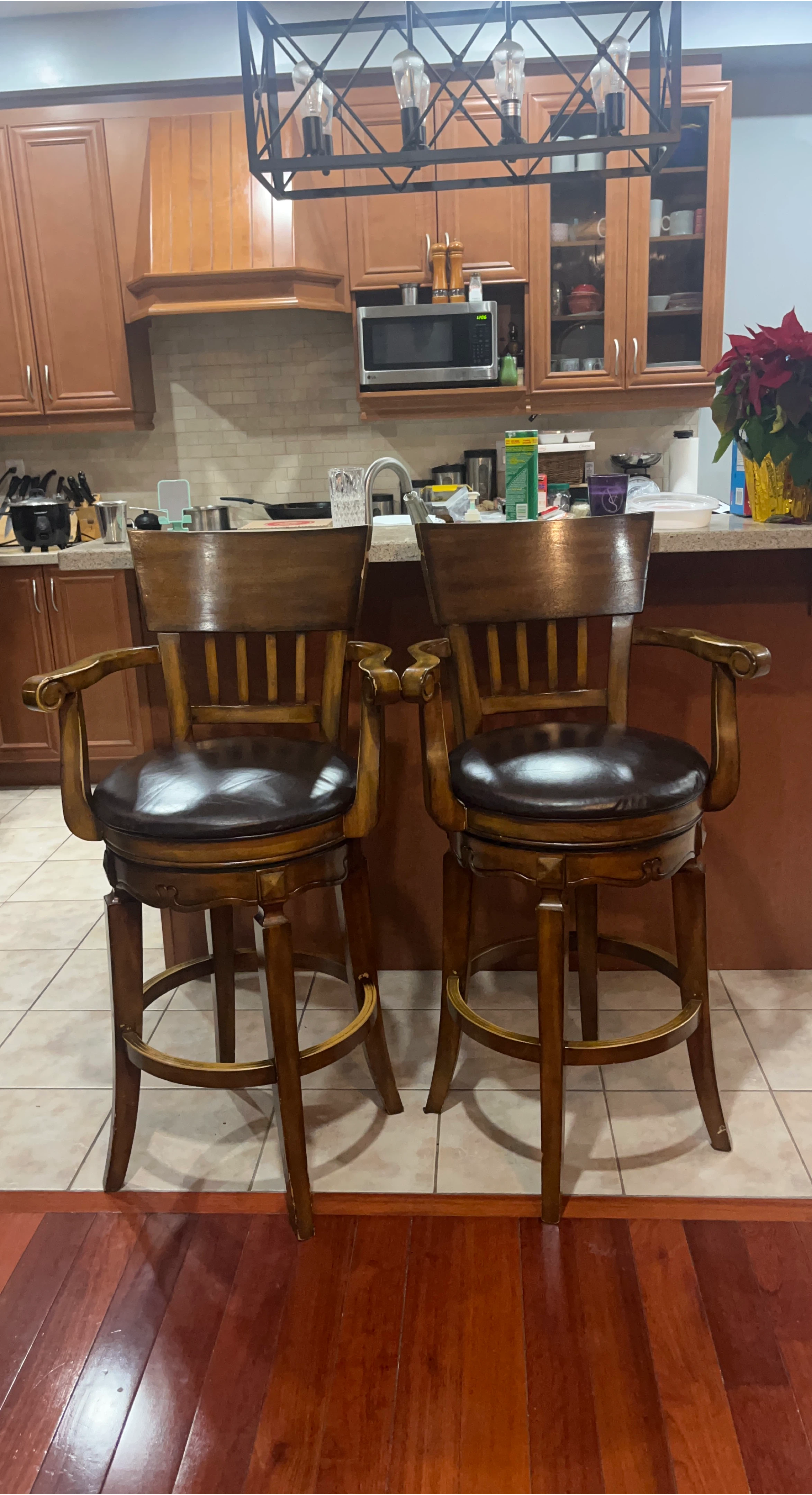 Swivel Bar Stools (Pair)