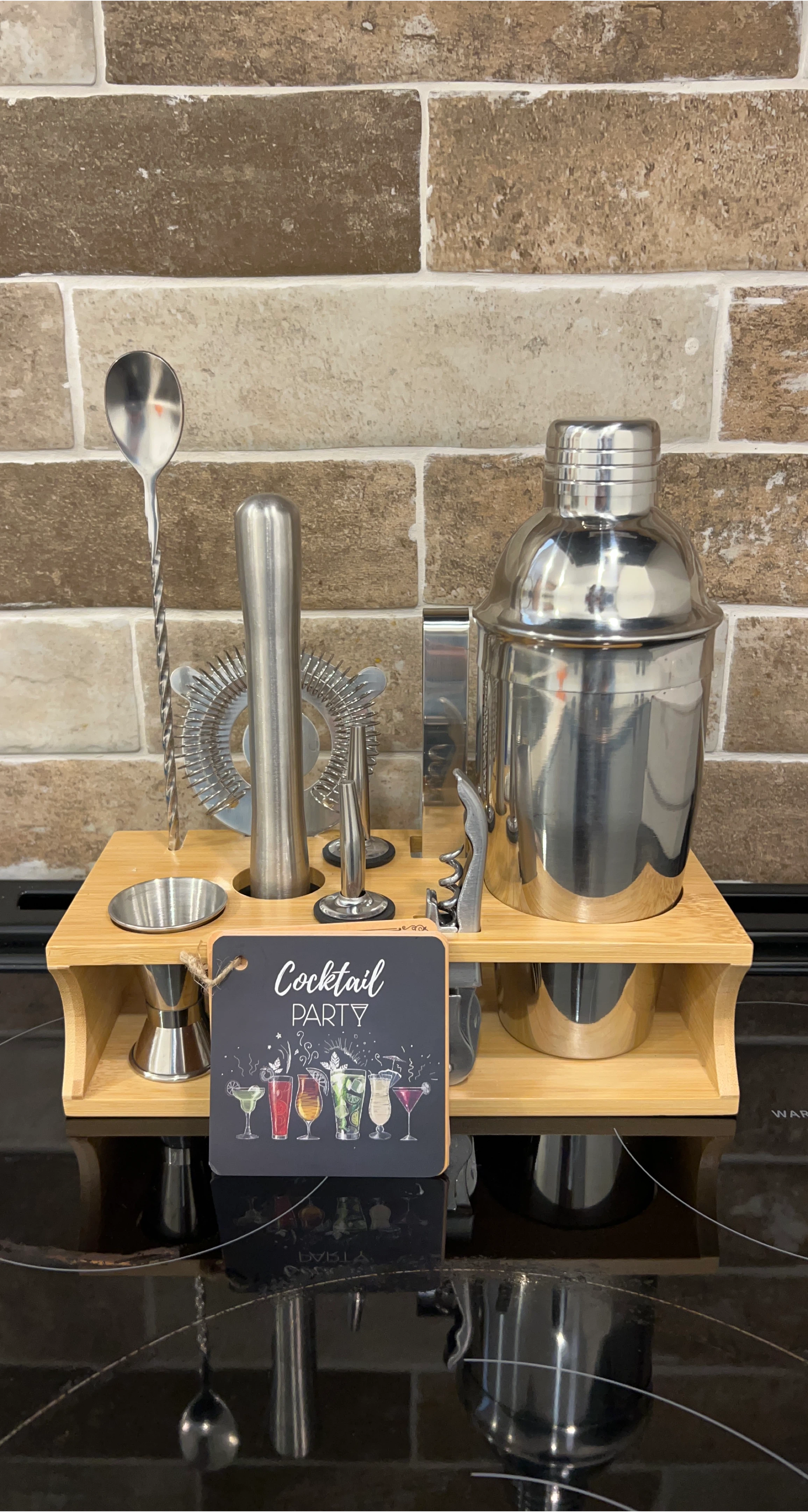 Cocktail Party Bar Set