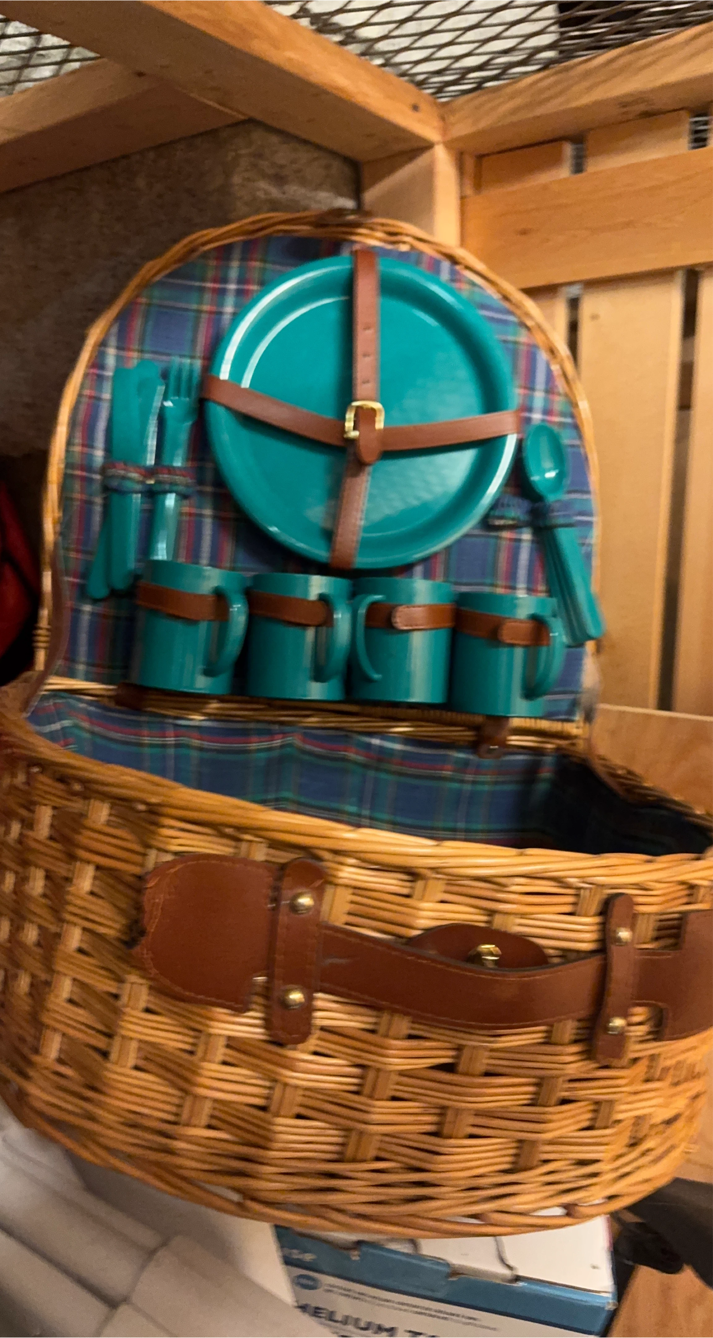 Wicker Picnic Basket Set with Teal Dinnerware