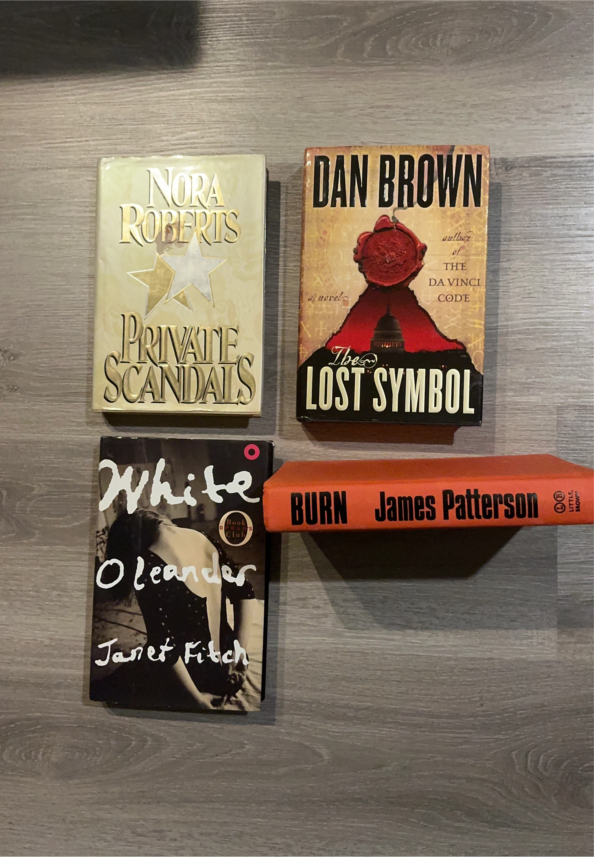 4 Popular Novels: Roberts, Brown, Patterson, Fitch