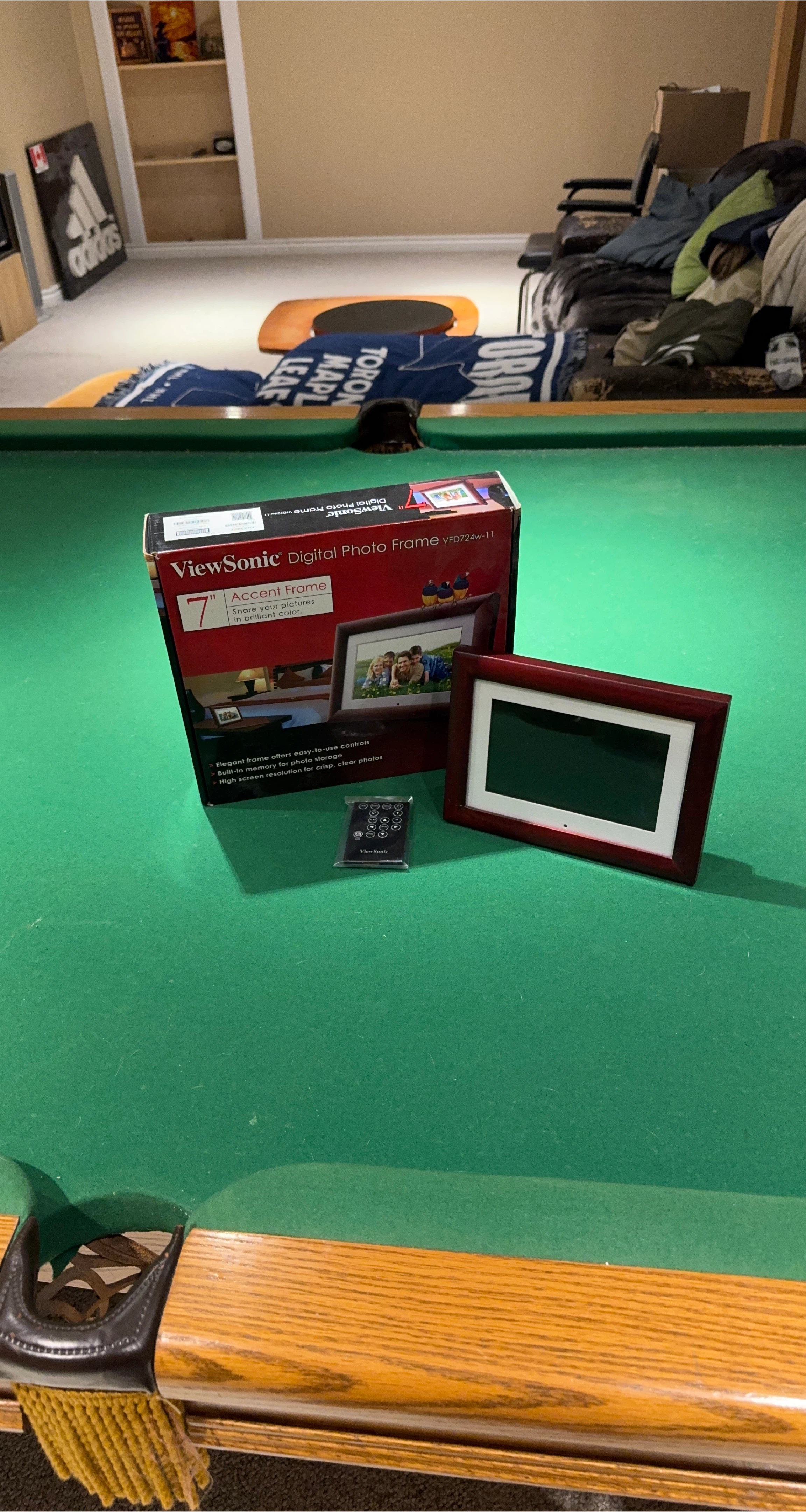 ViewSonic 7" Digital Photo Frame VFD724w-11