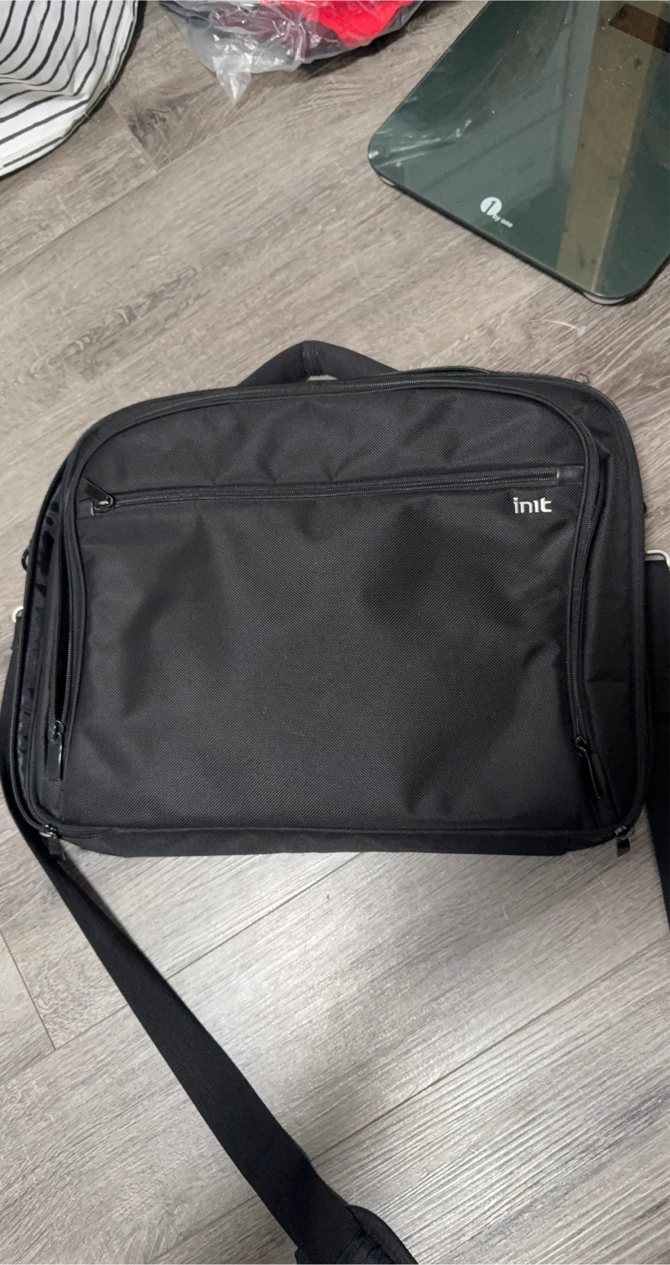 Init Black Laptop Bag