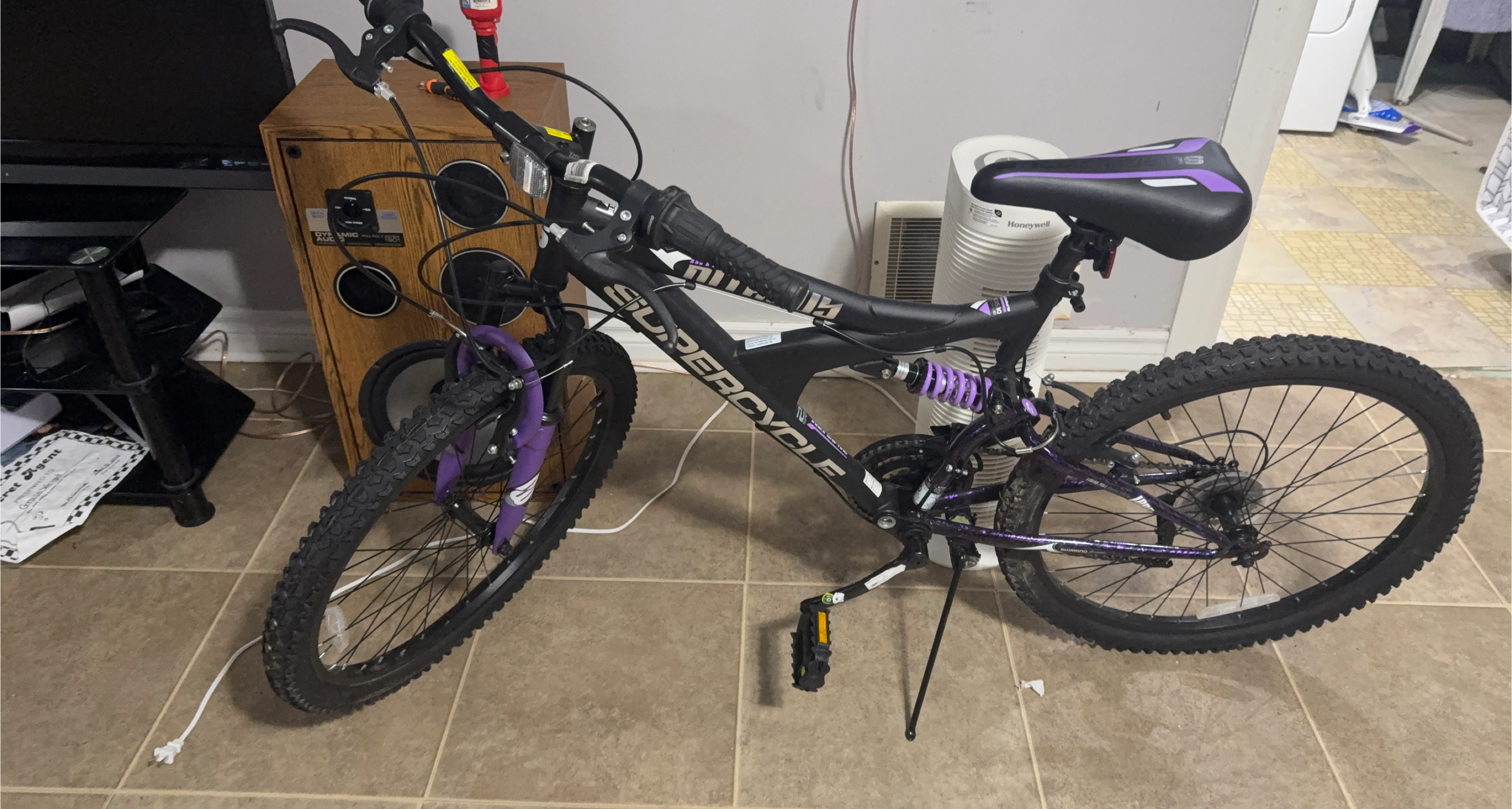 Supercycle Black/Purple Mountain Bike