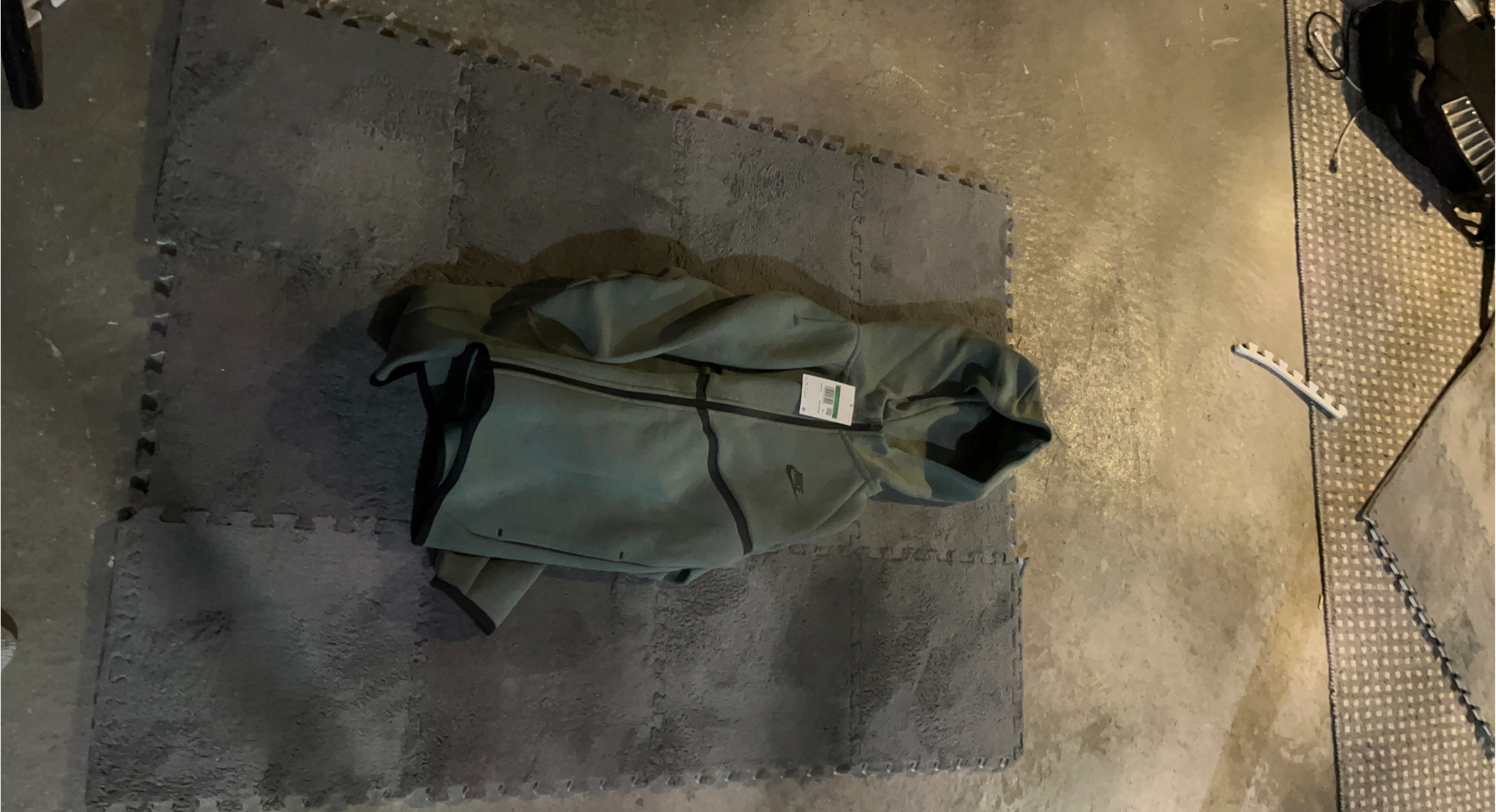 Nike Tech Fleece Hoodie Olive Green