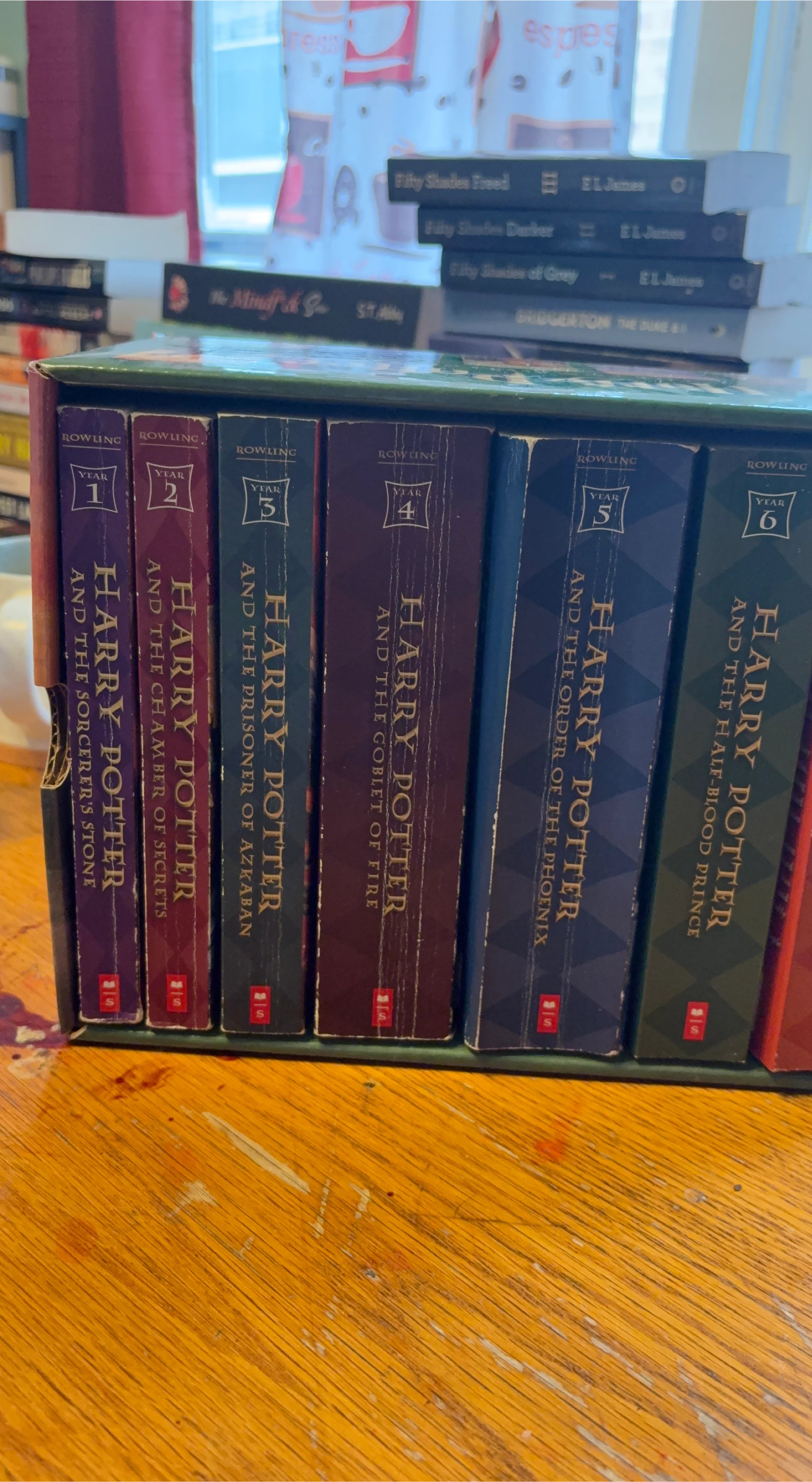 Harry Potter Books 1-6 Boxed Set