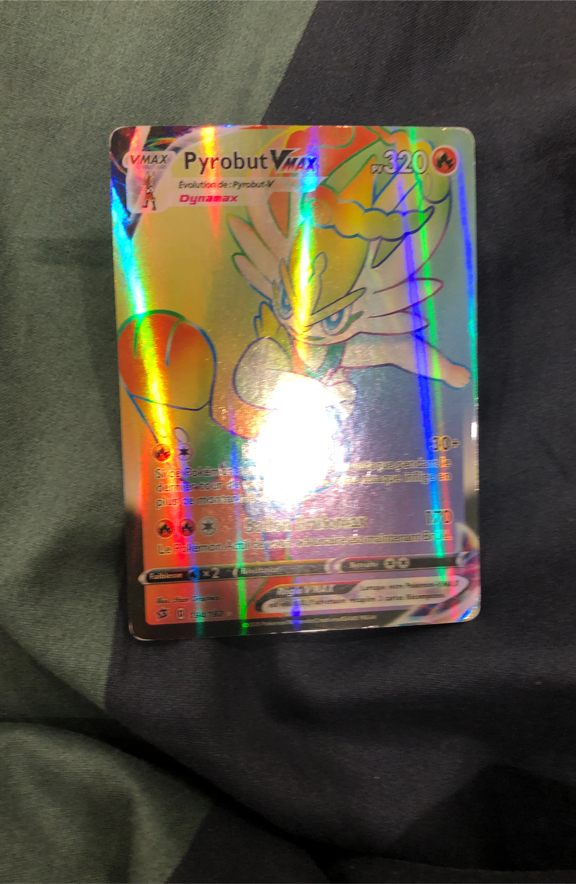 Pyrobut VMAX Pokemon Card